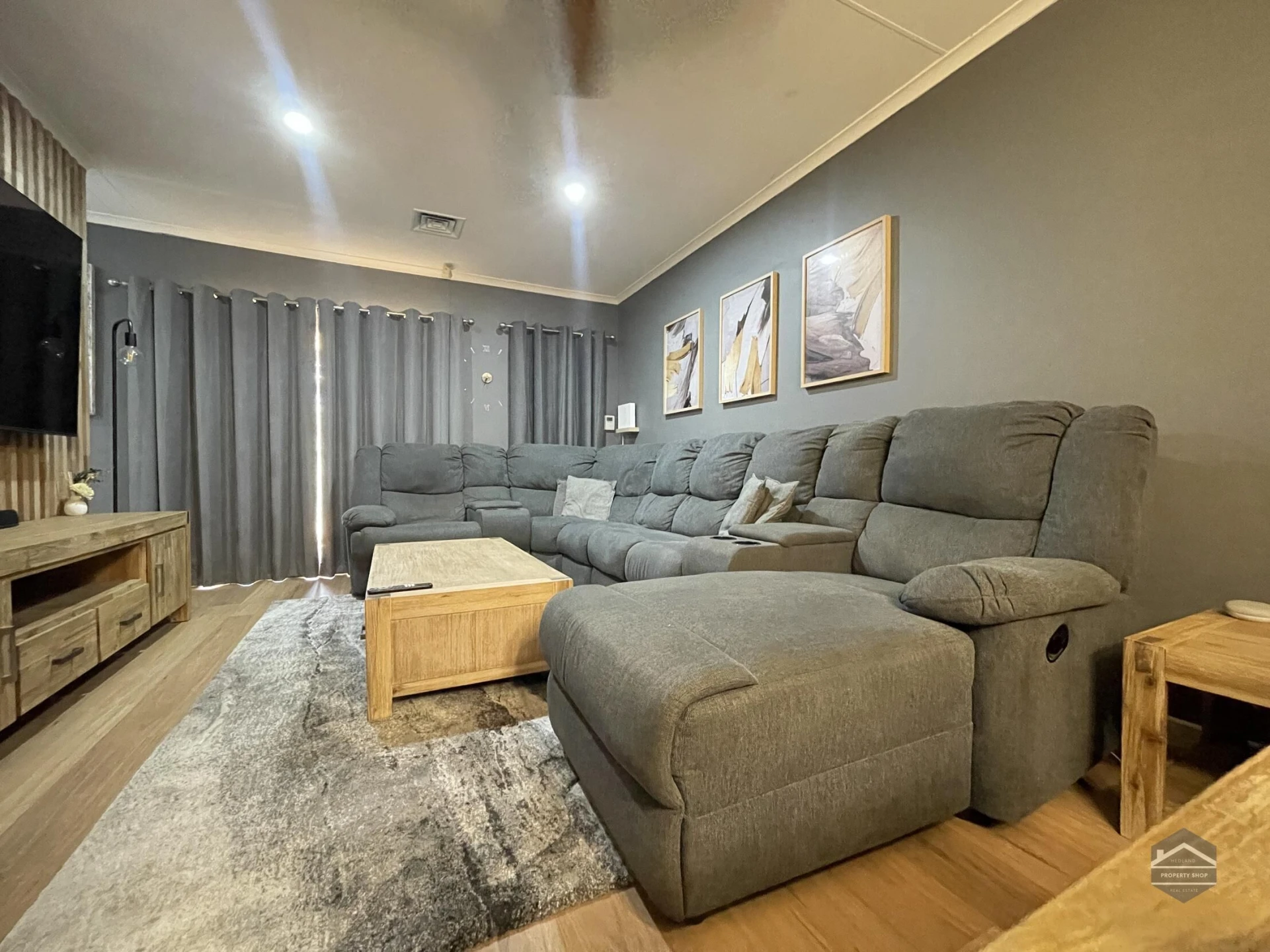 Listing image