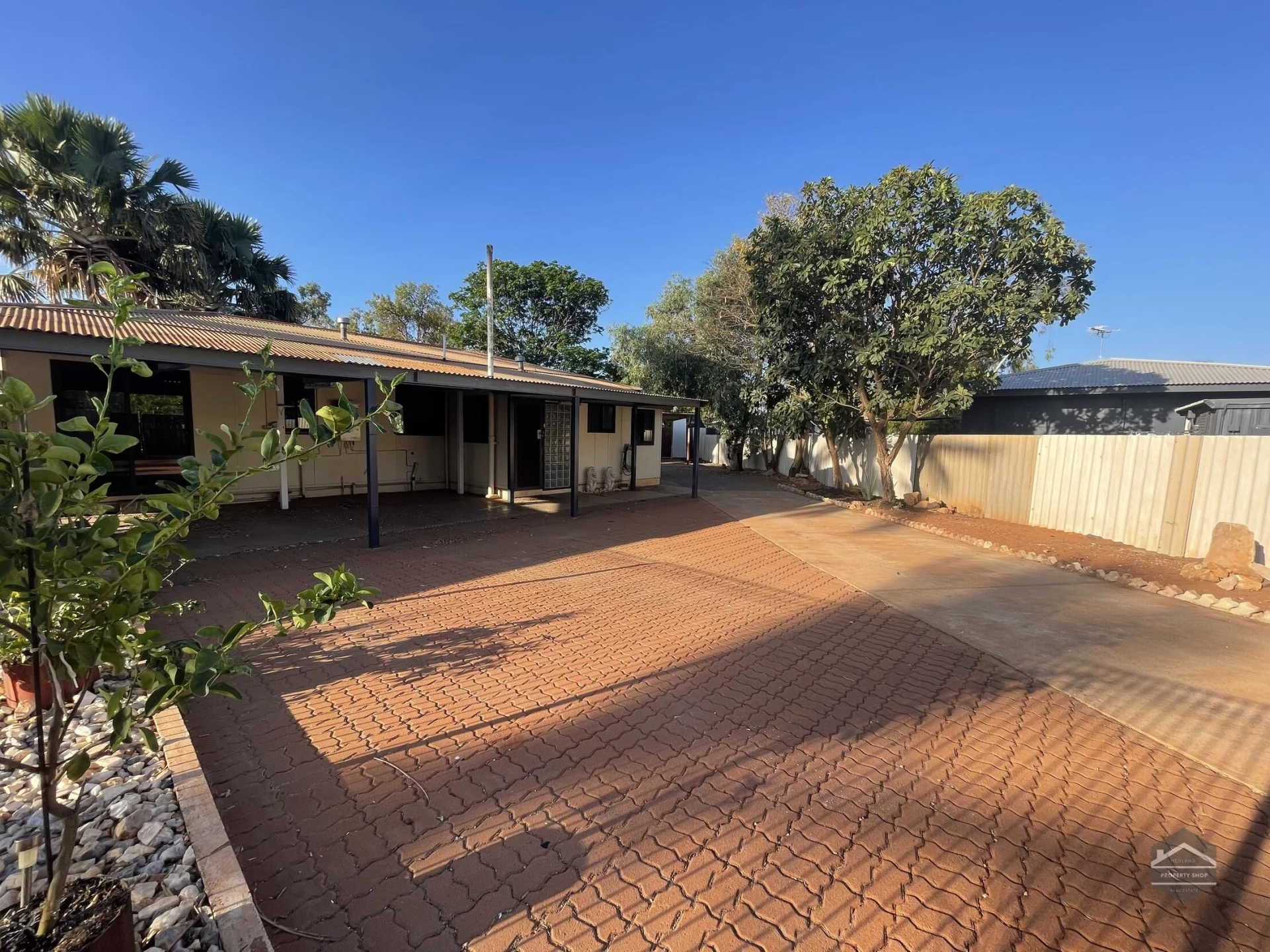Listing image