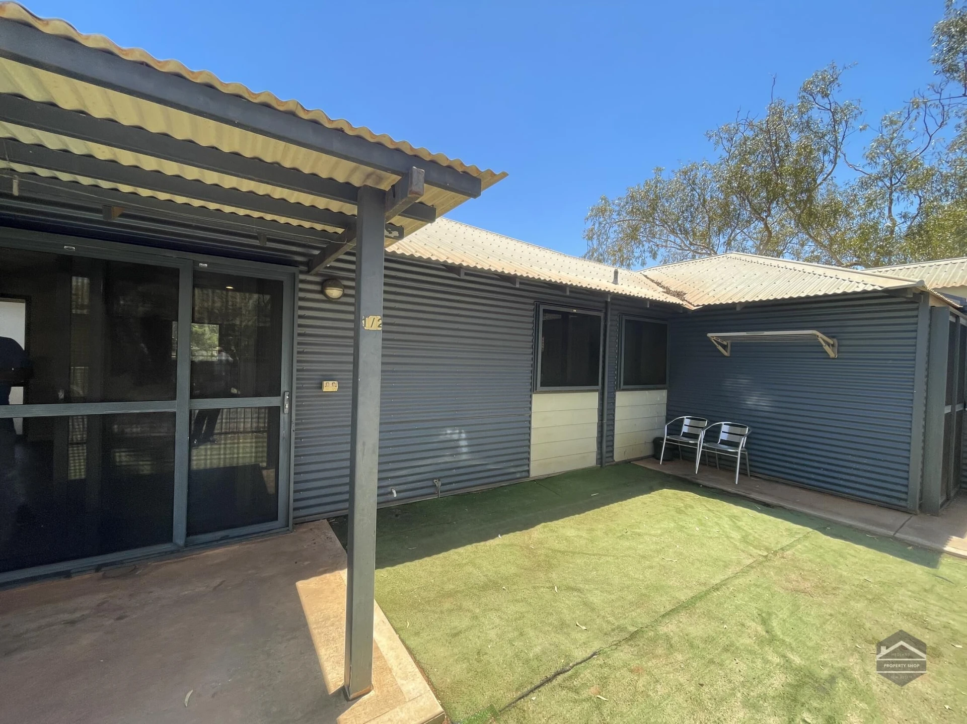Property enquiry form background image