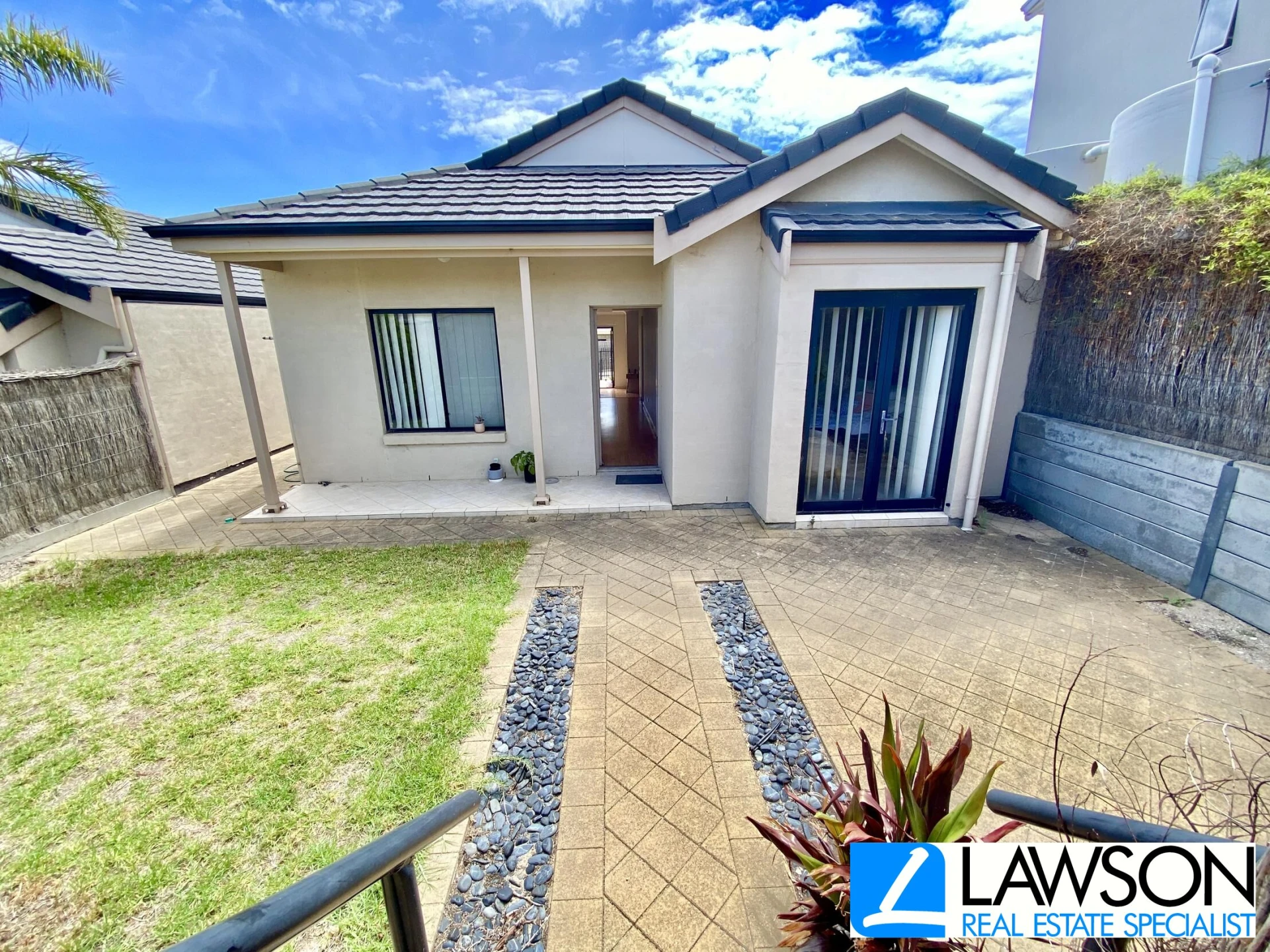 Property enquiry form background image