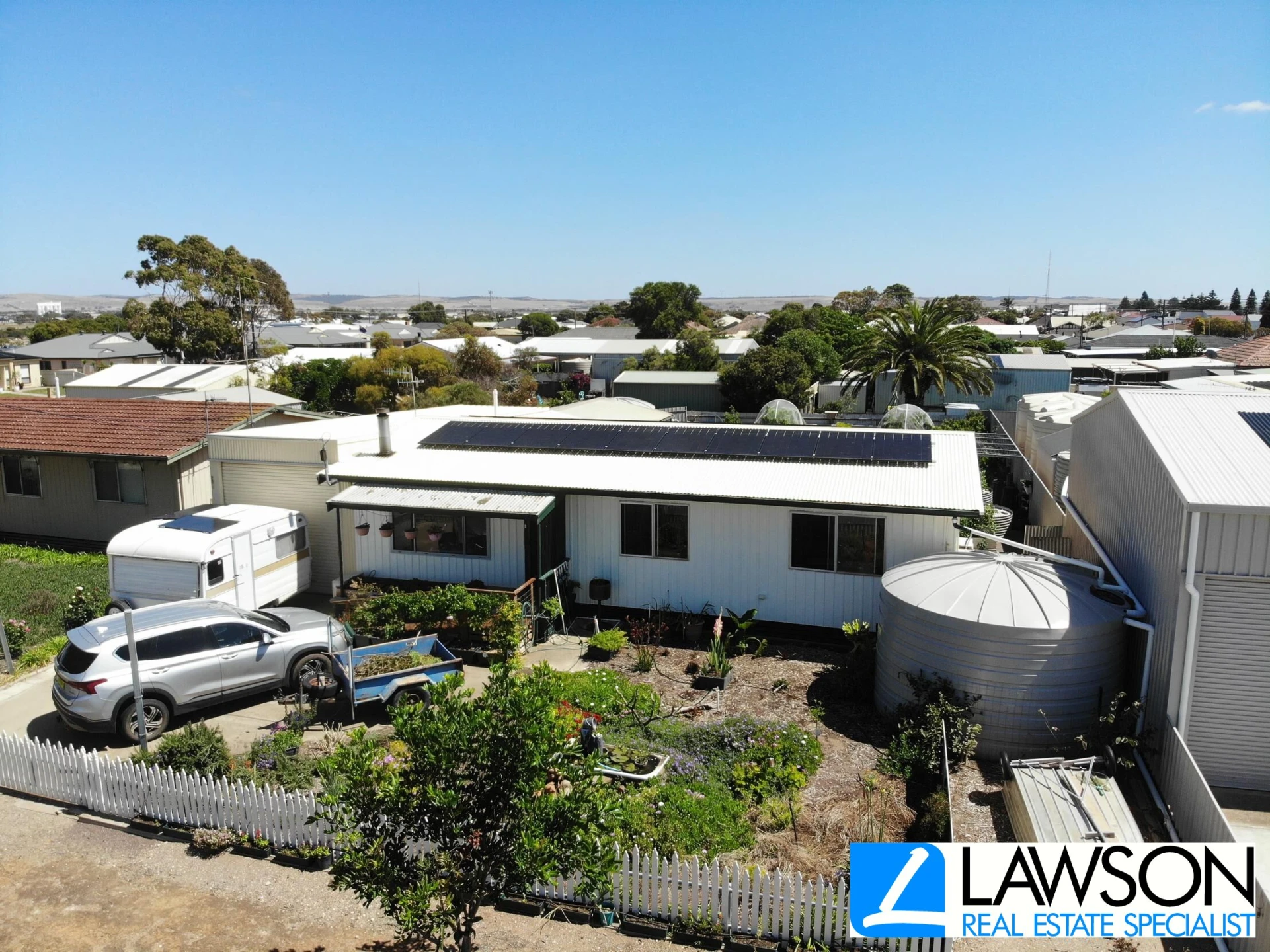 Property enquiry form background image