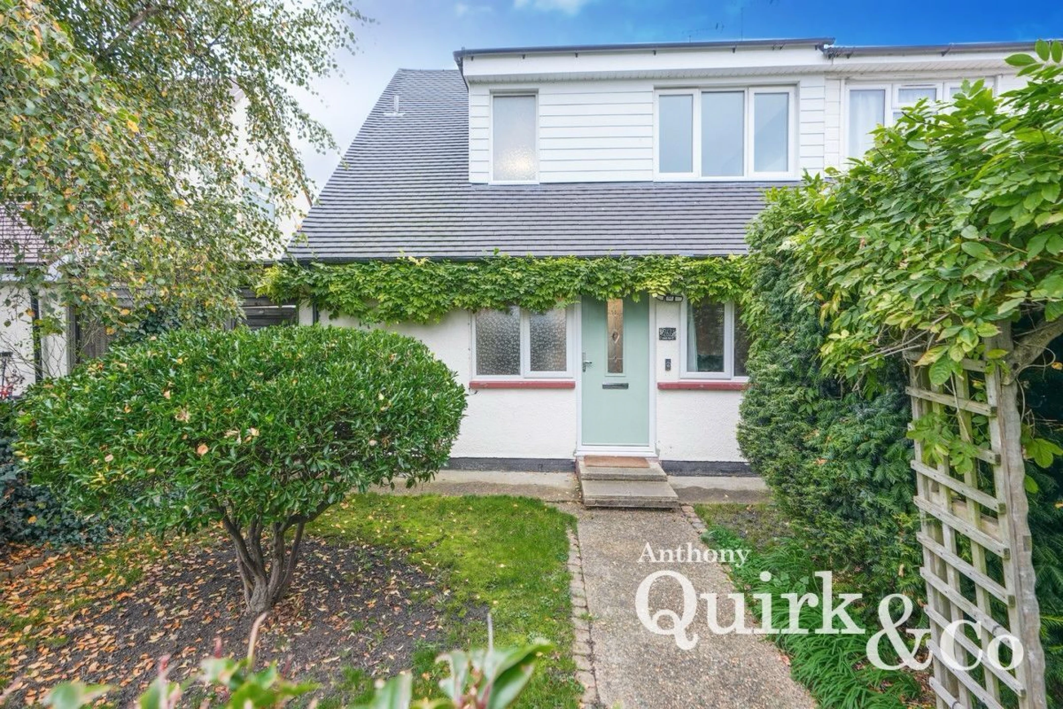 Property enquiry form background image