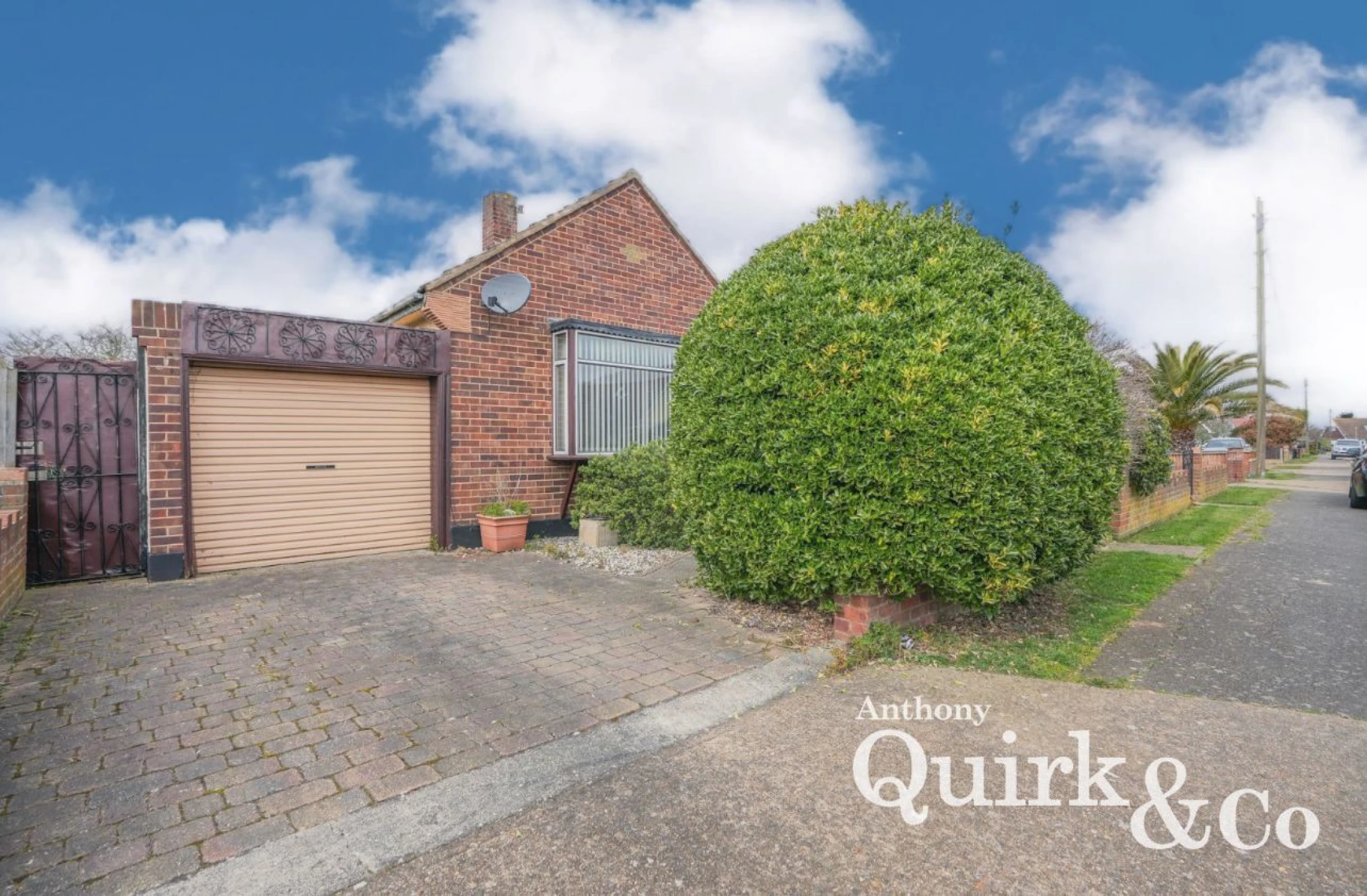 Property enquiry form background image