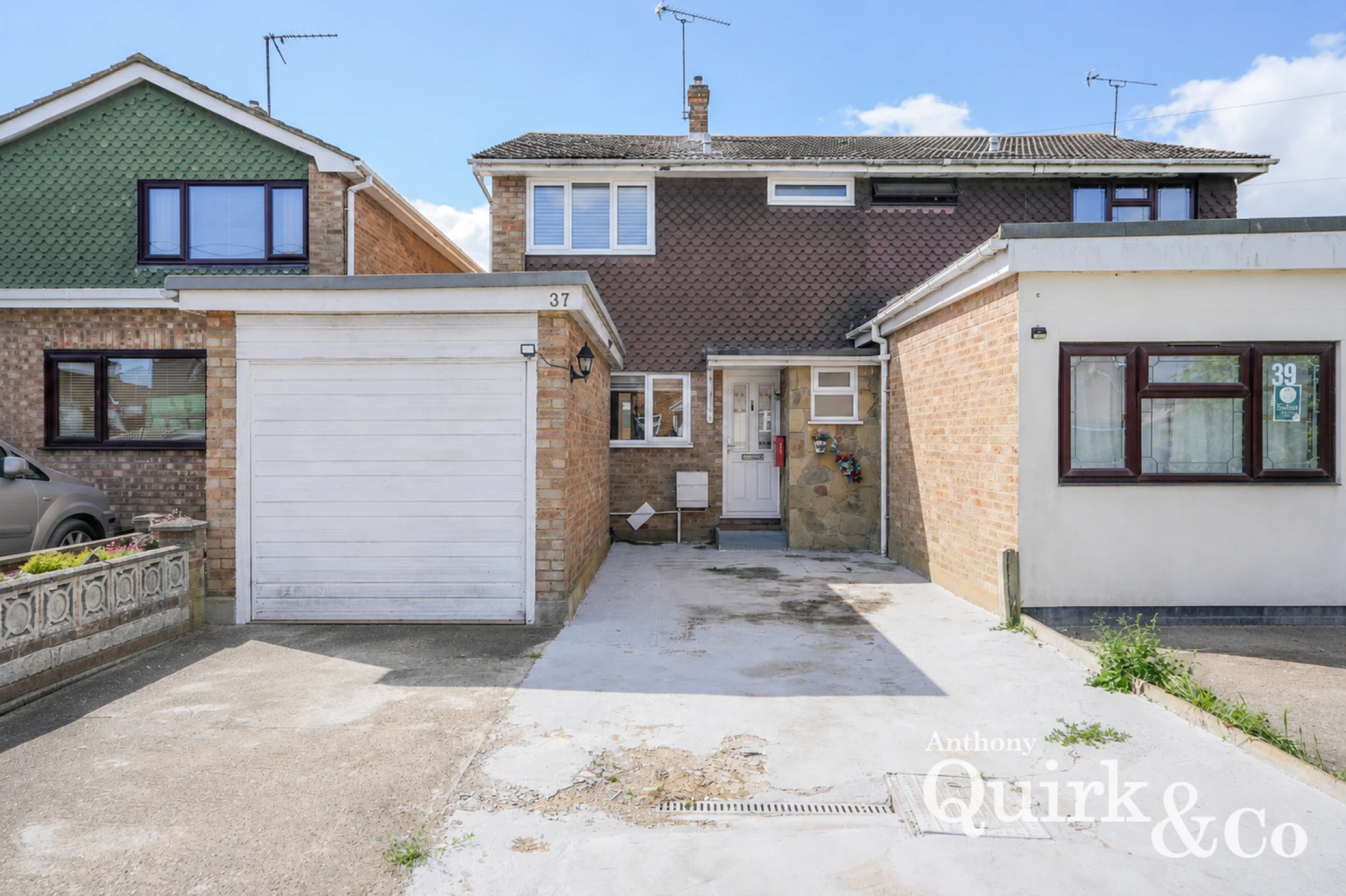 Property enquiry form background image