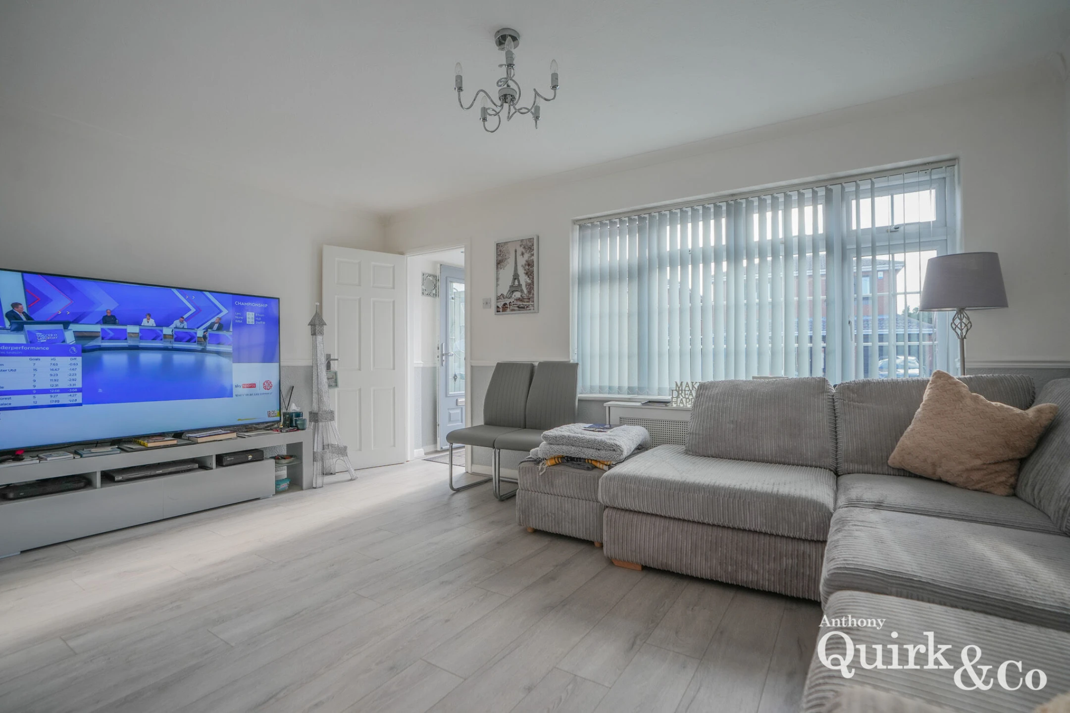 Property enquiry form background image