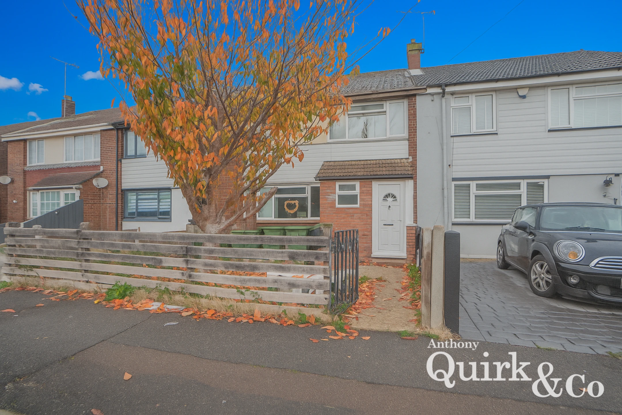 Property enquiry form background image