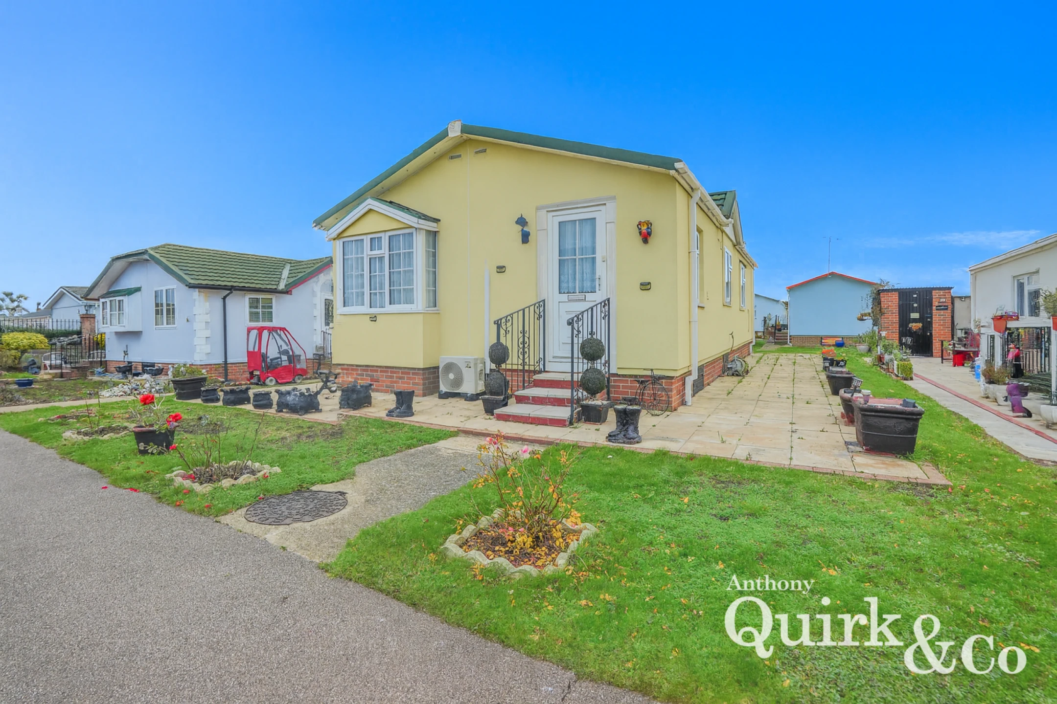 Property enquiry form background image