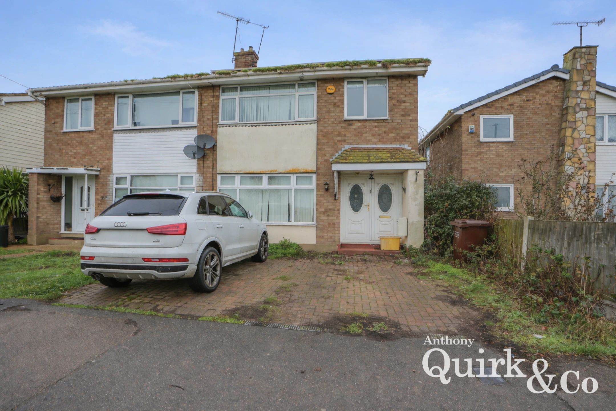 Property enquiry form background image