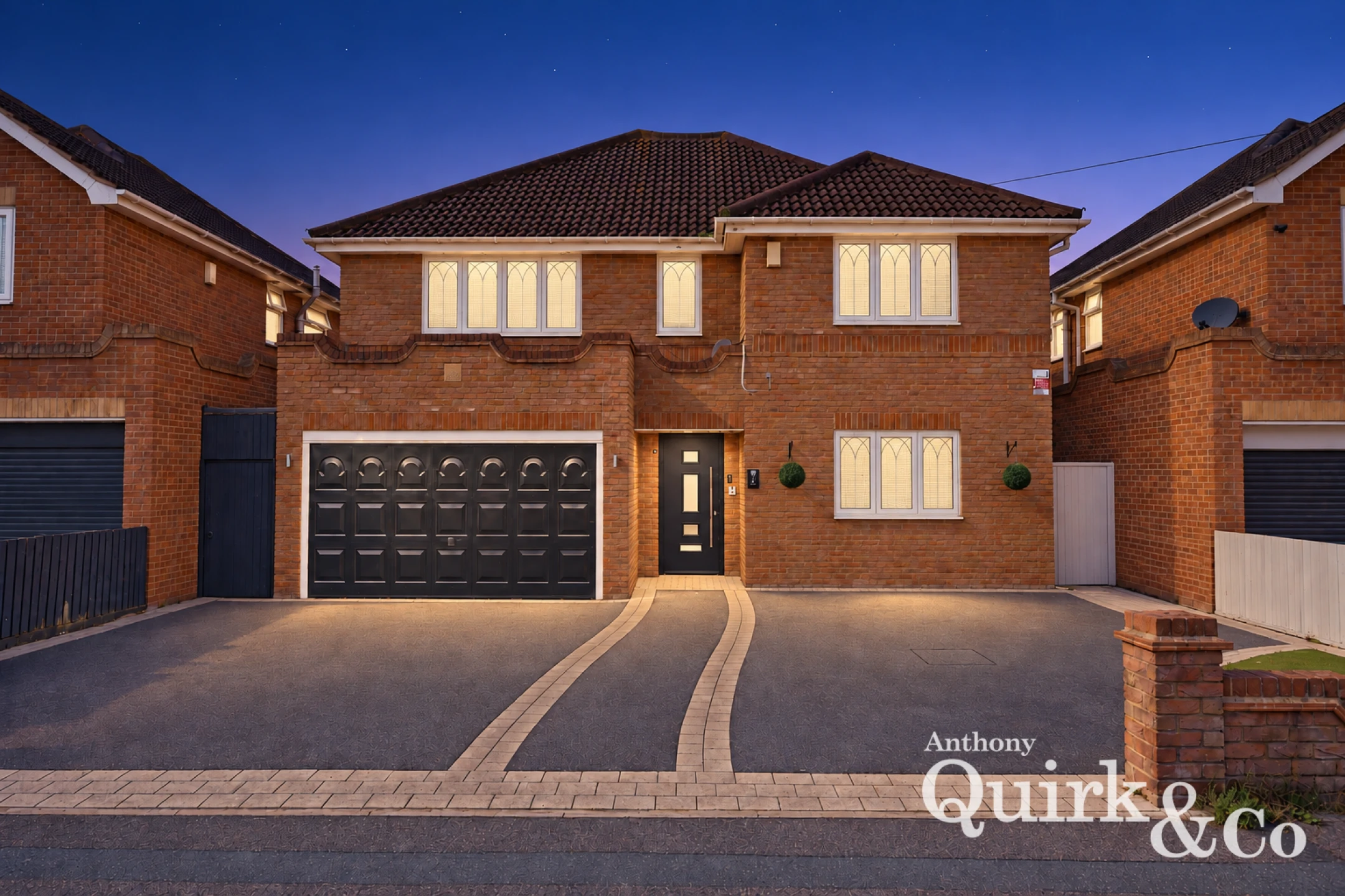 Property enquiry form background image