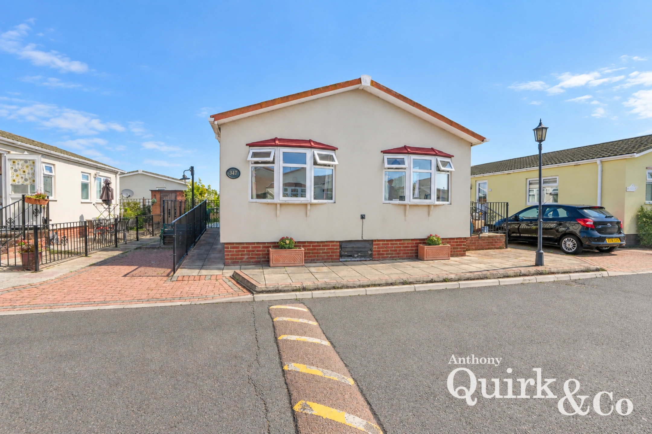 Property enquiry form background image