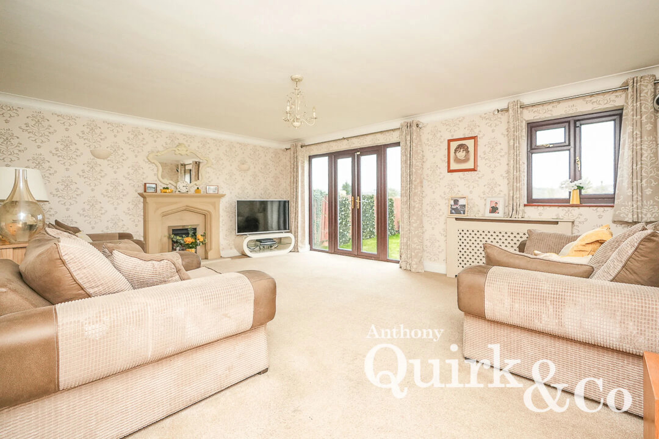 Property enquiry form background image