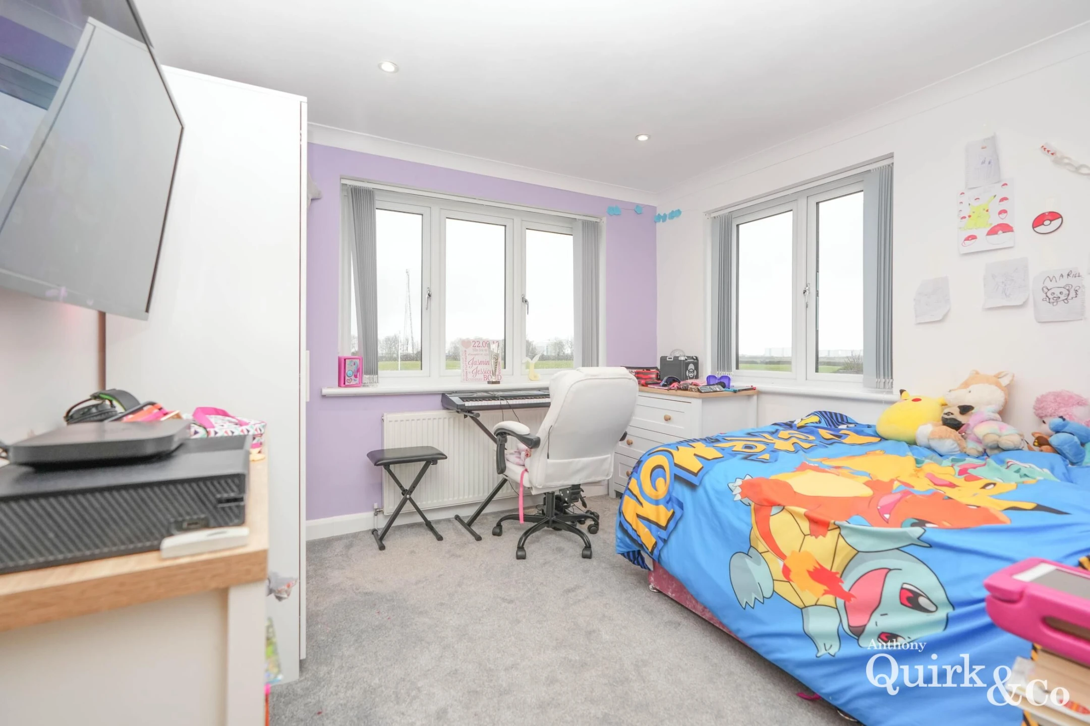 Property enquiry form background image