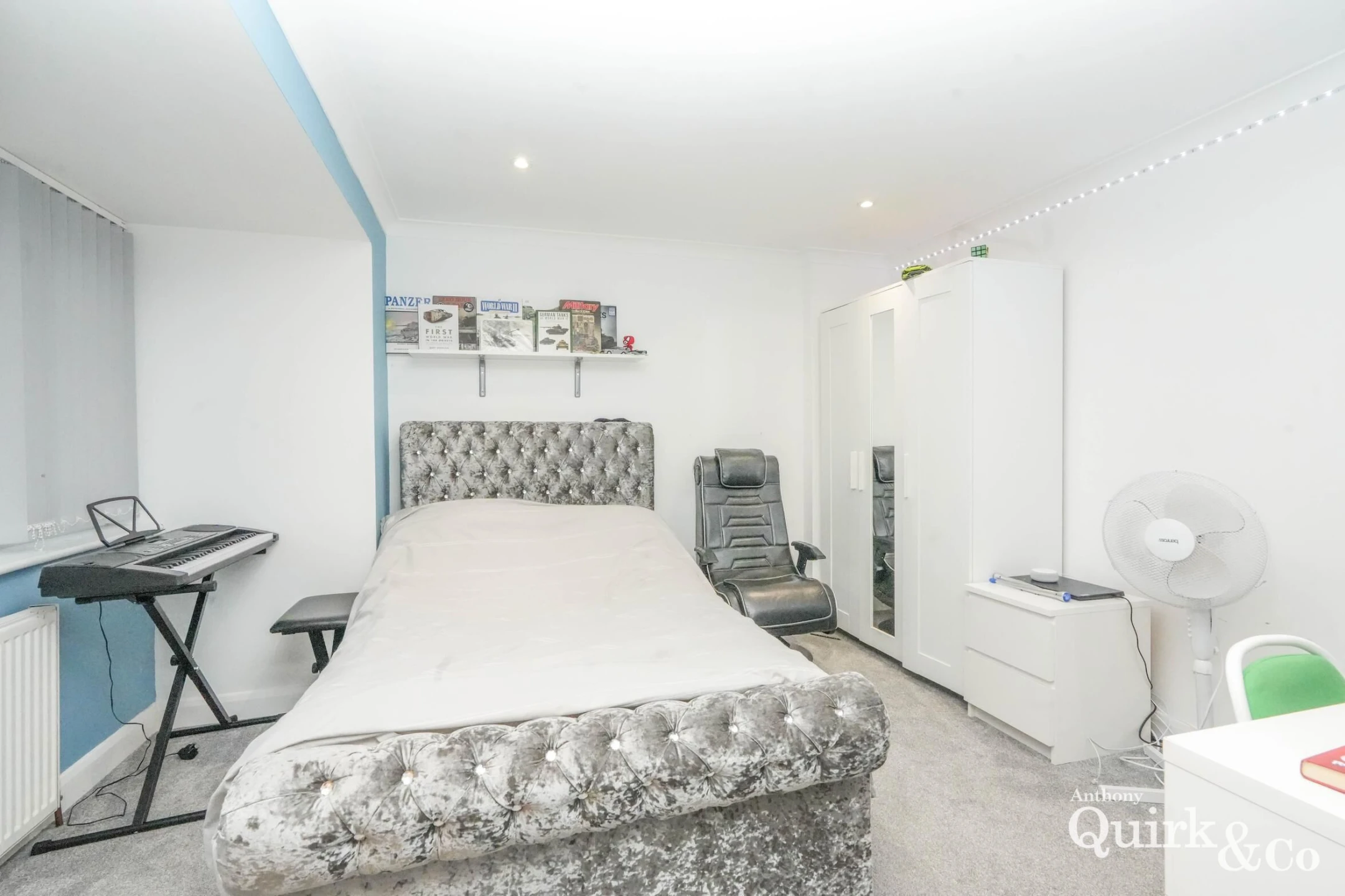 Property enquiry form background image