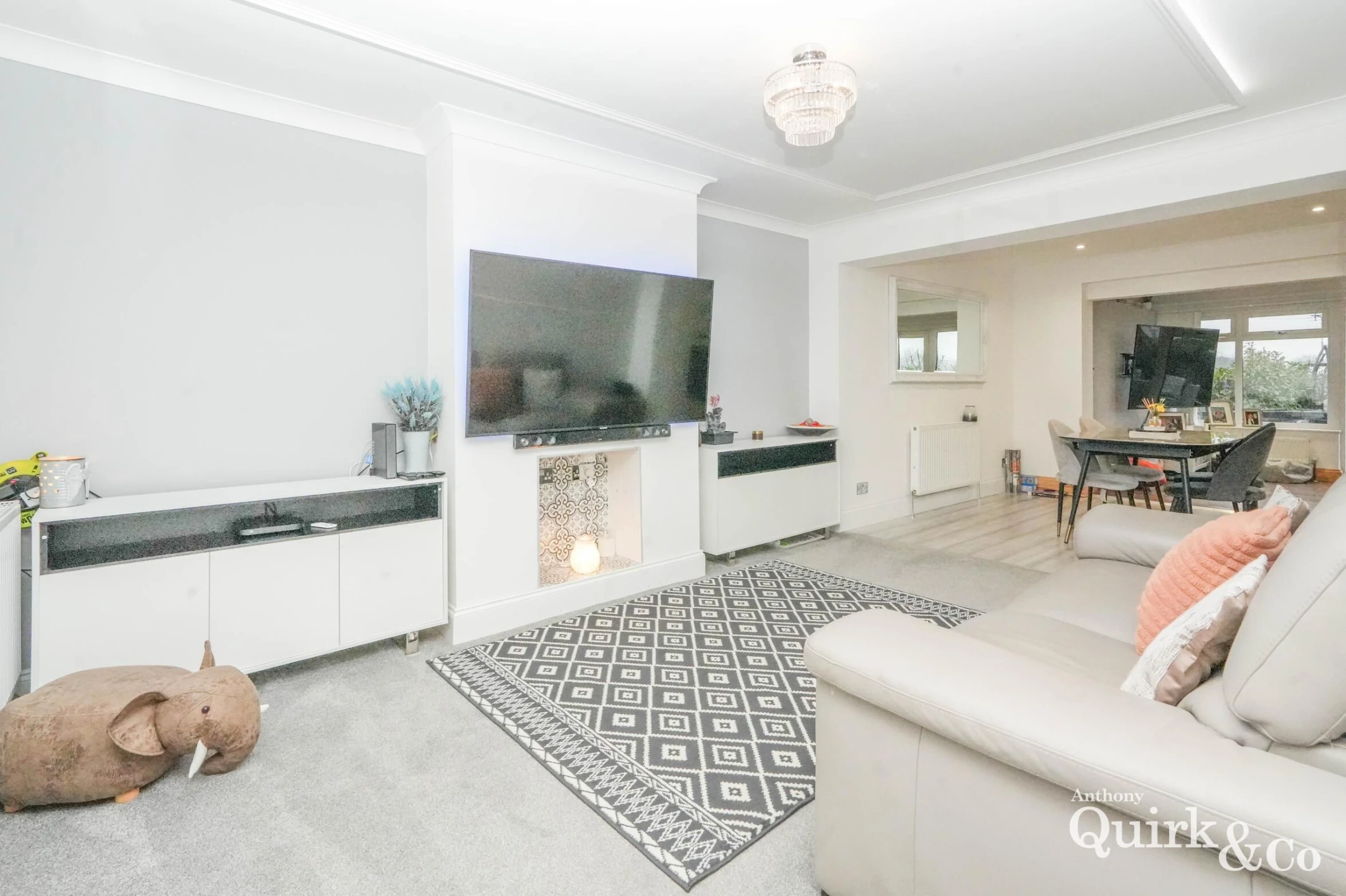 Property enquiry form background image