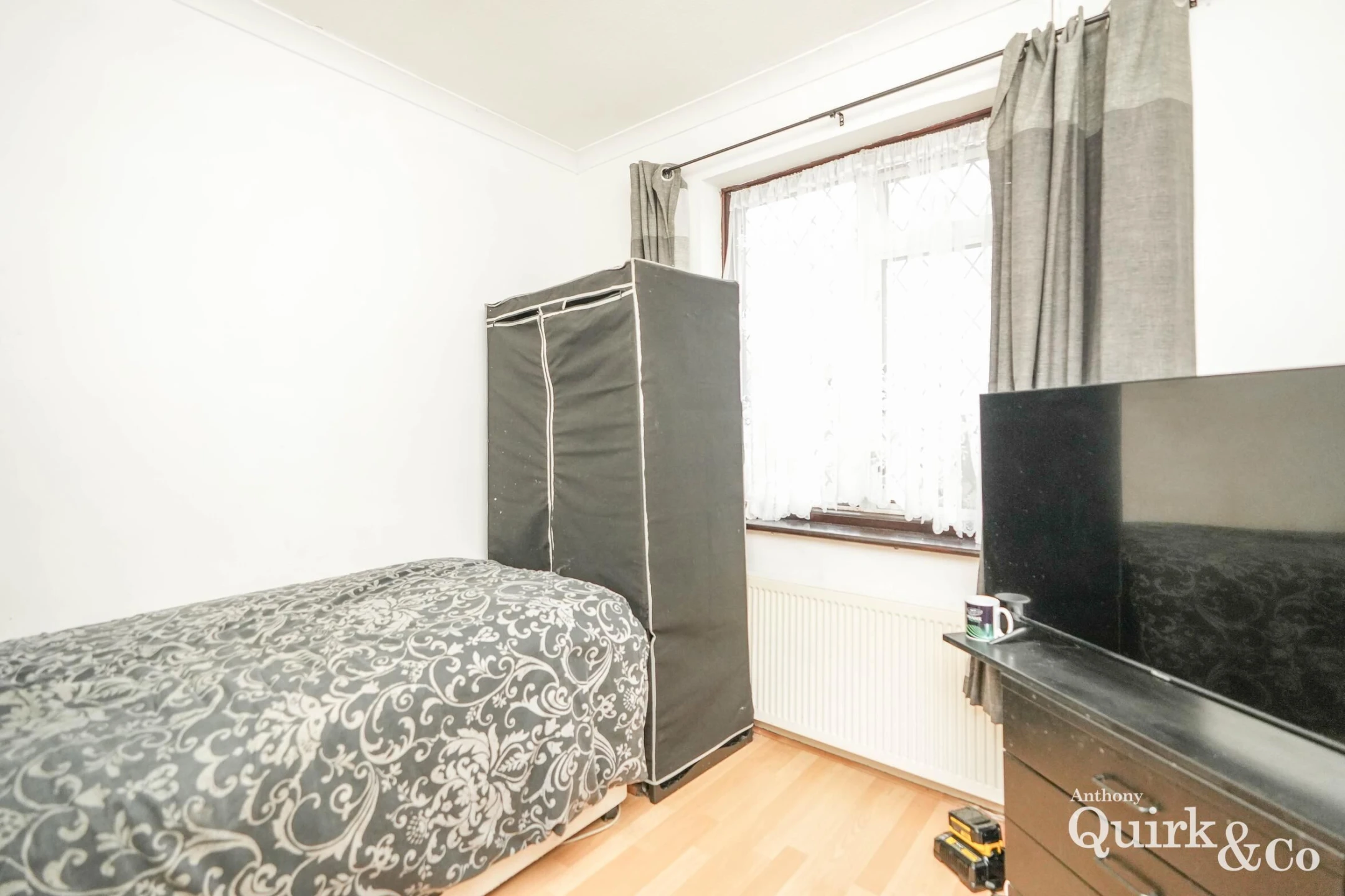 Property enquiry form background image