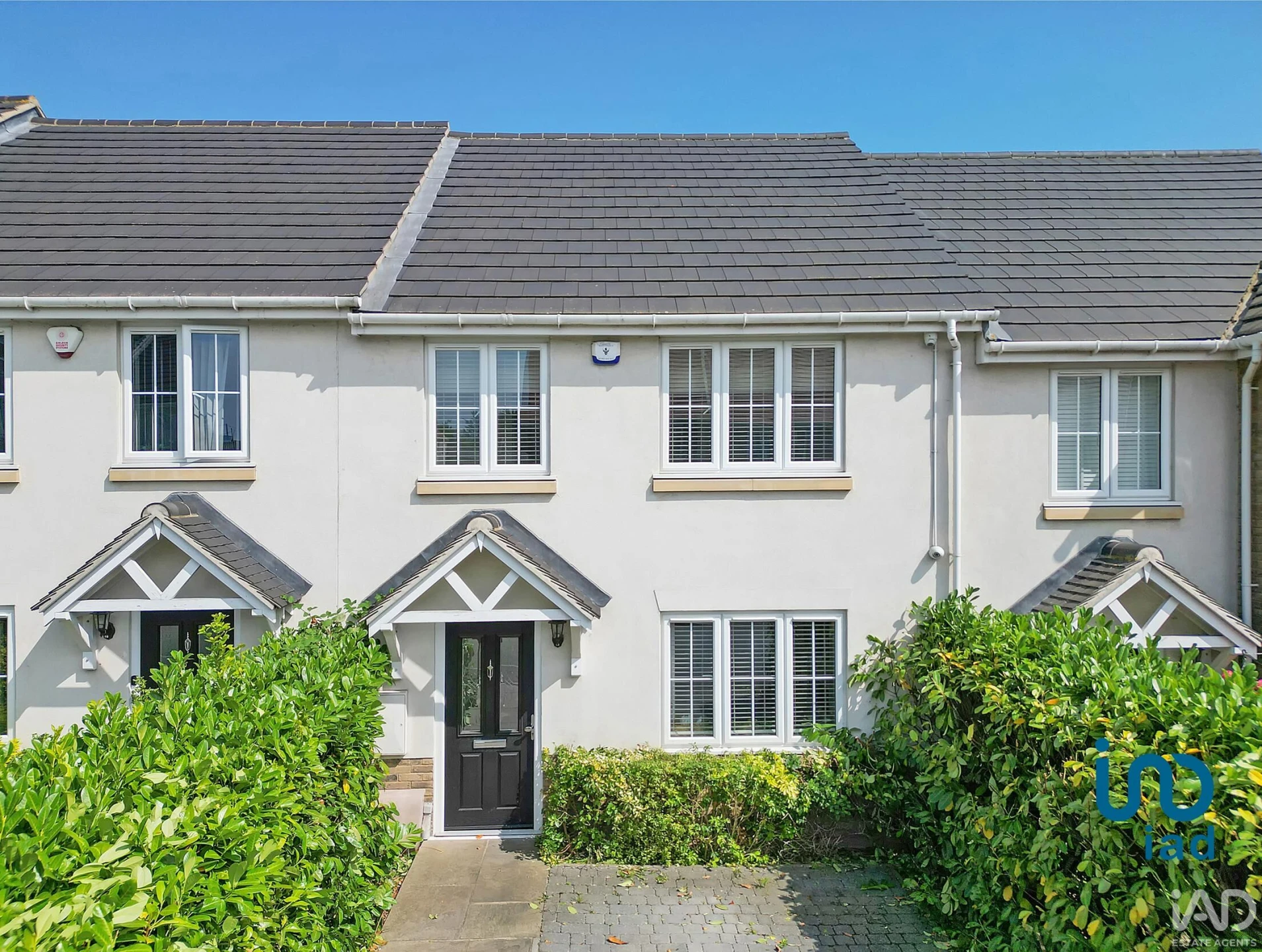 Property enquiry form background image