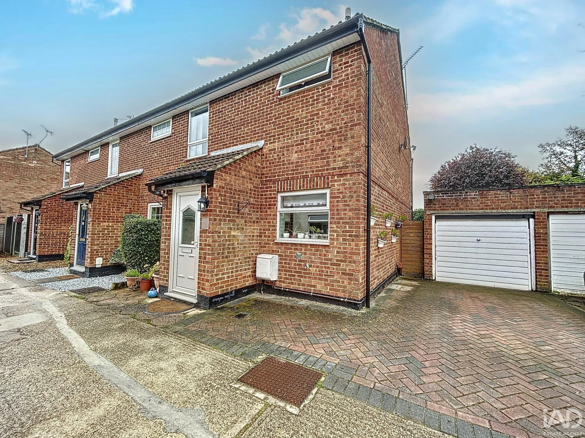 Property enquiry form background image