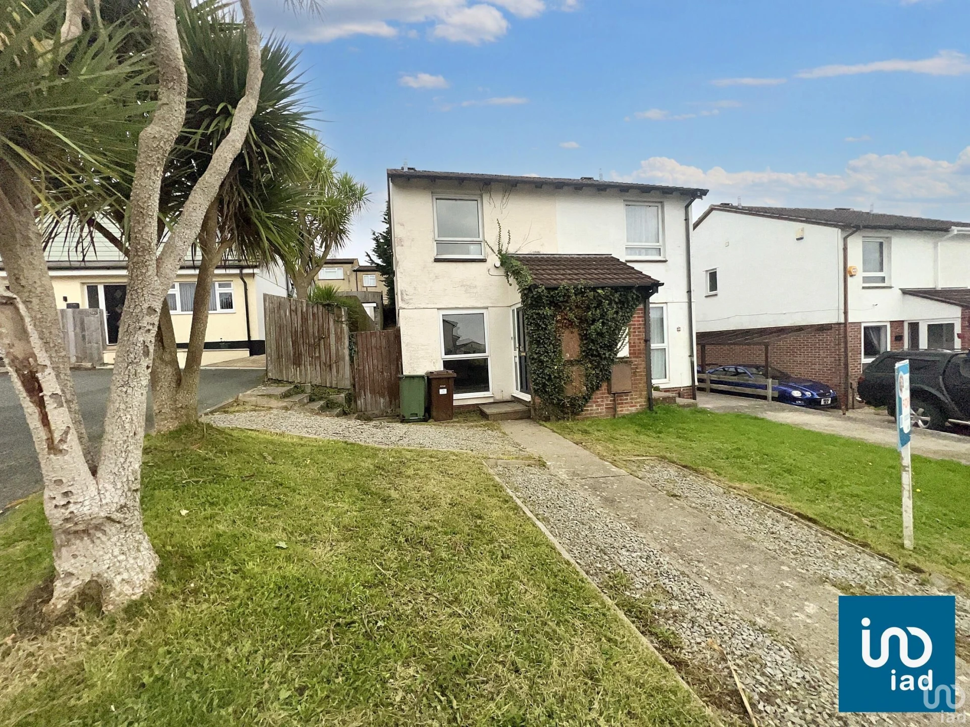 Property enquiry form background image