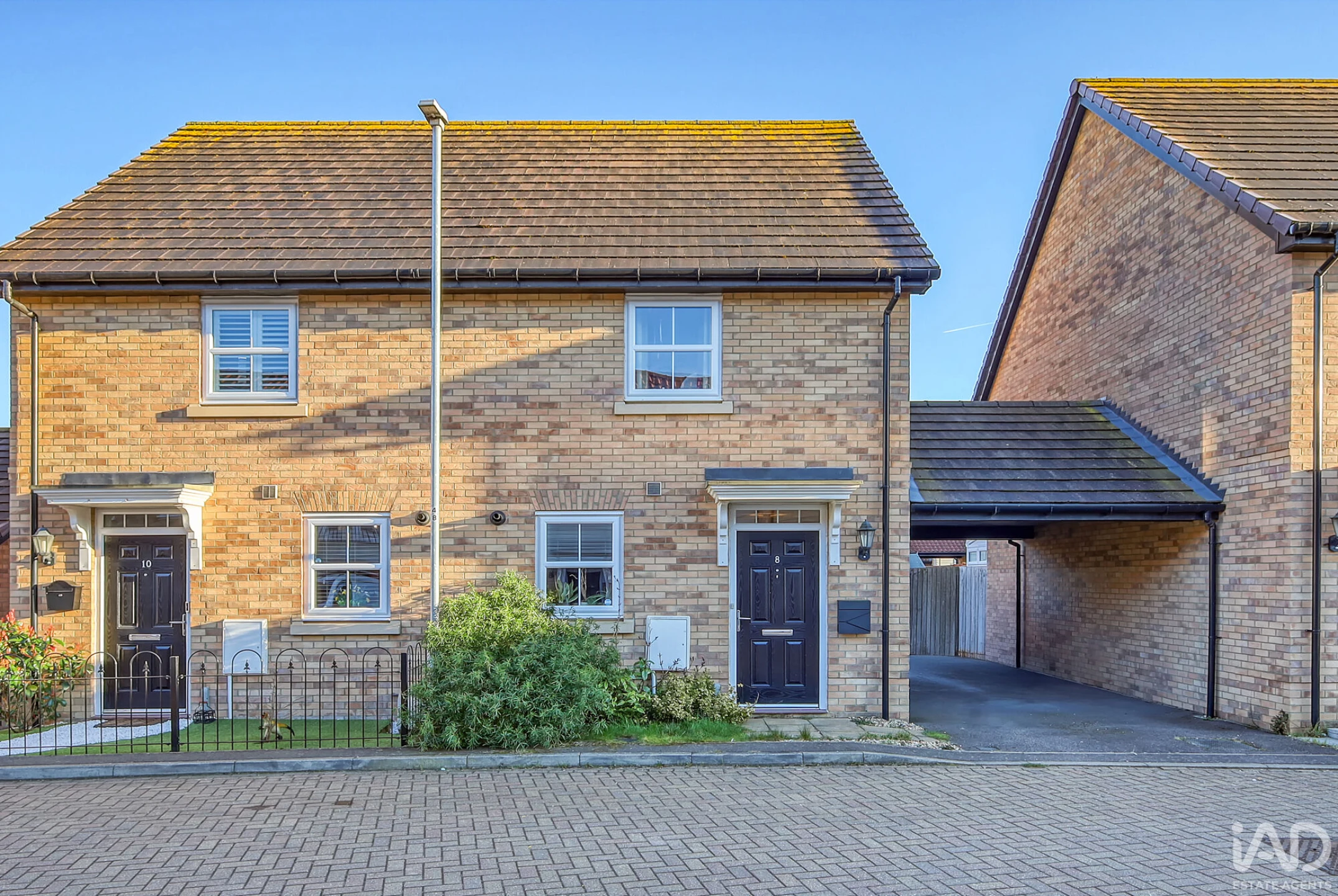 Property enquiry form background image