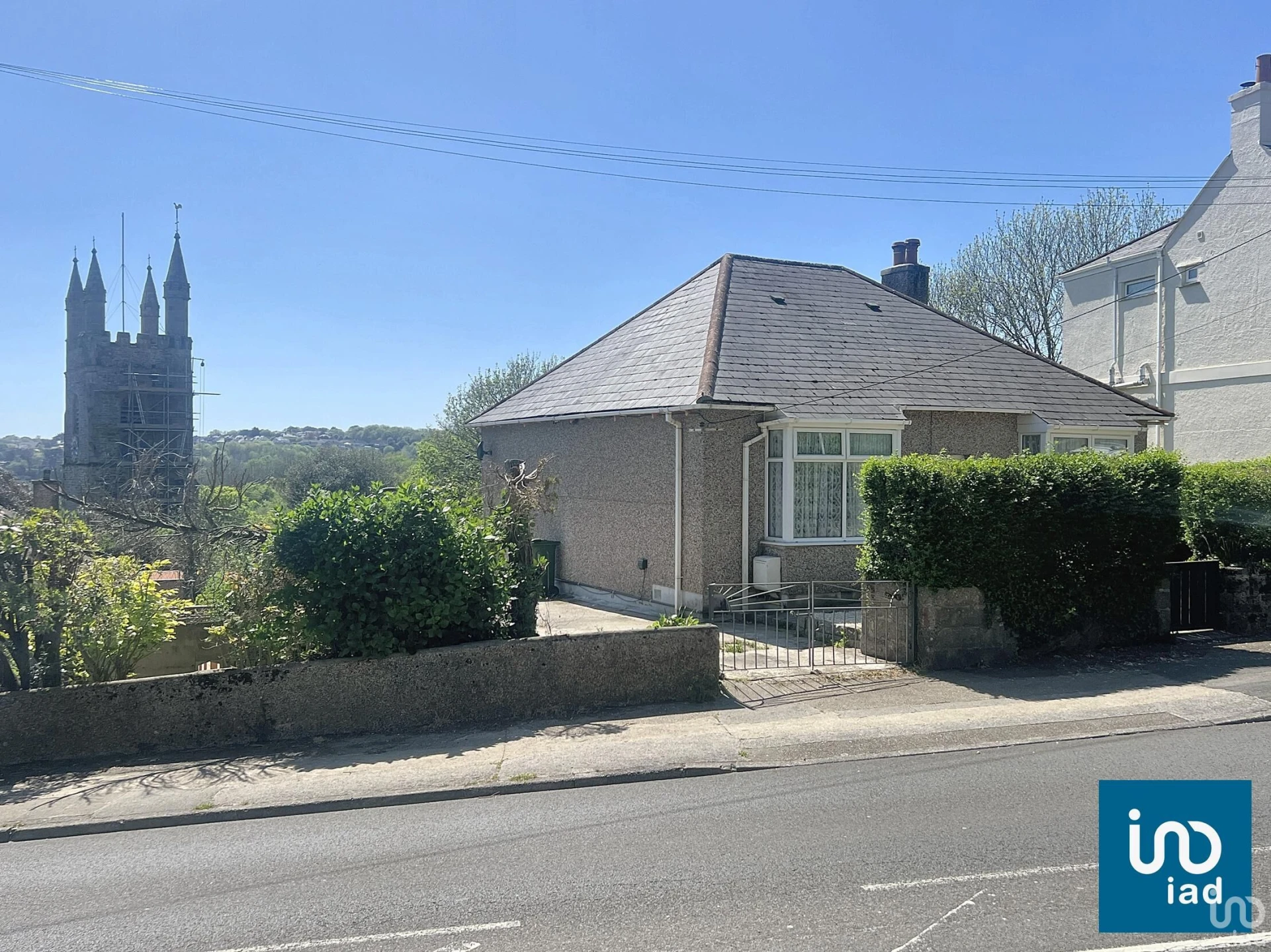 Property enquiry form background image