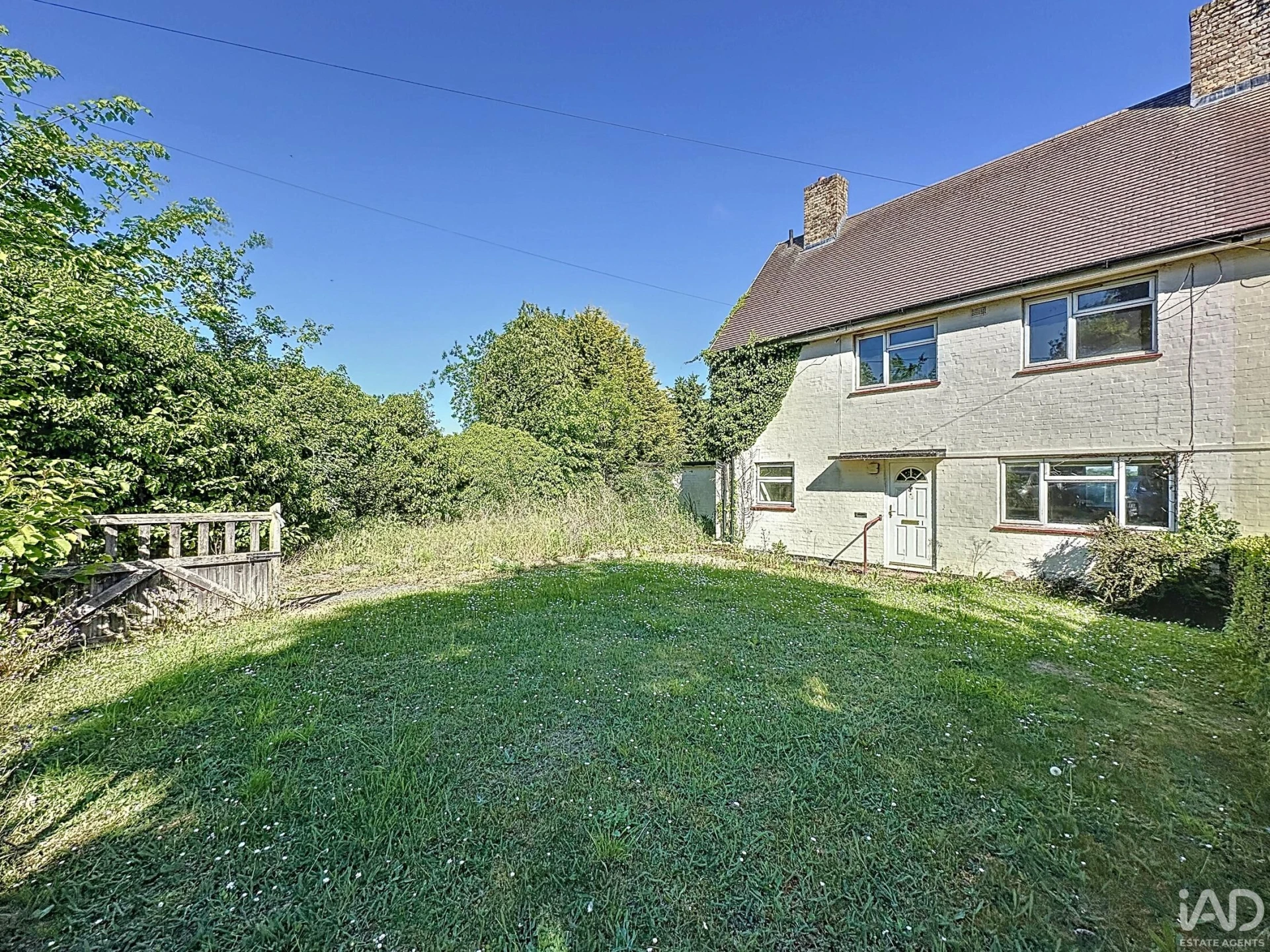 Property enquiry form background image