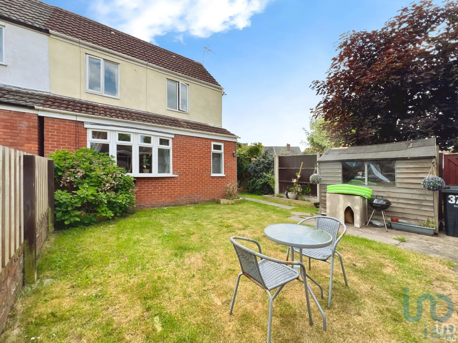 Property enquiry form background image