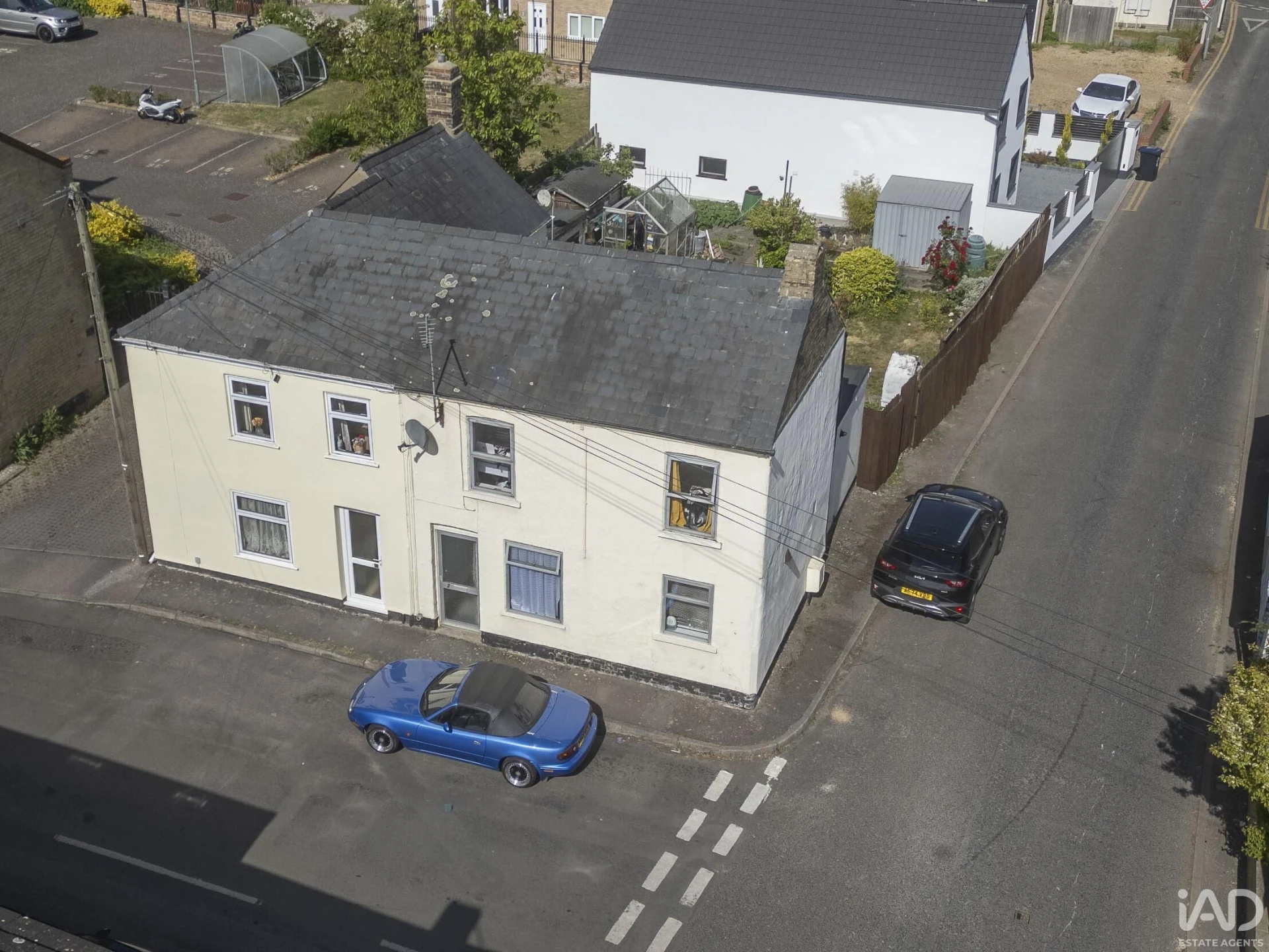 Property enquiry form background image