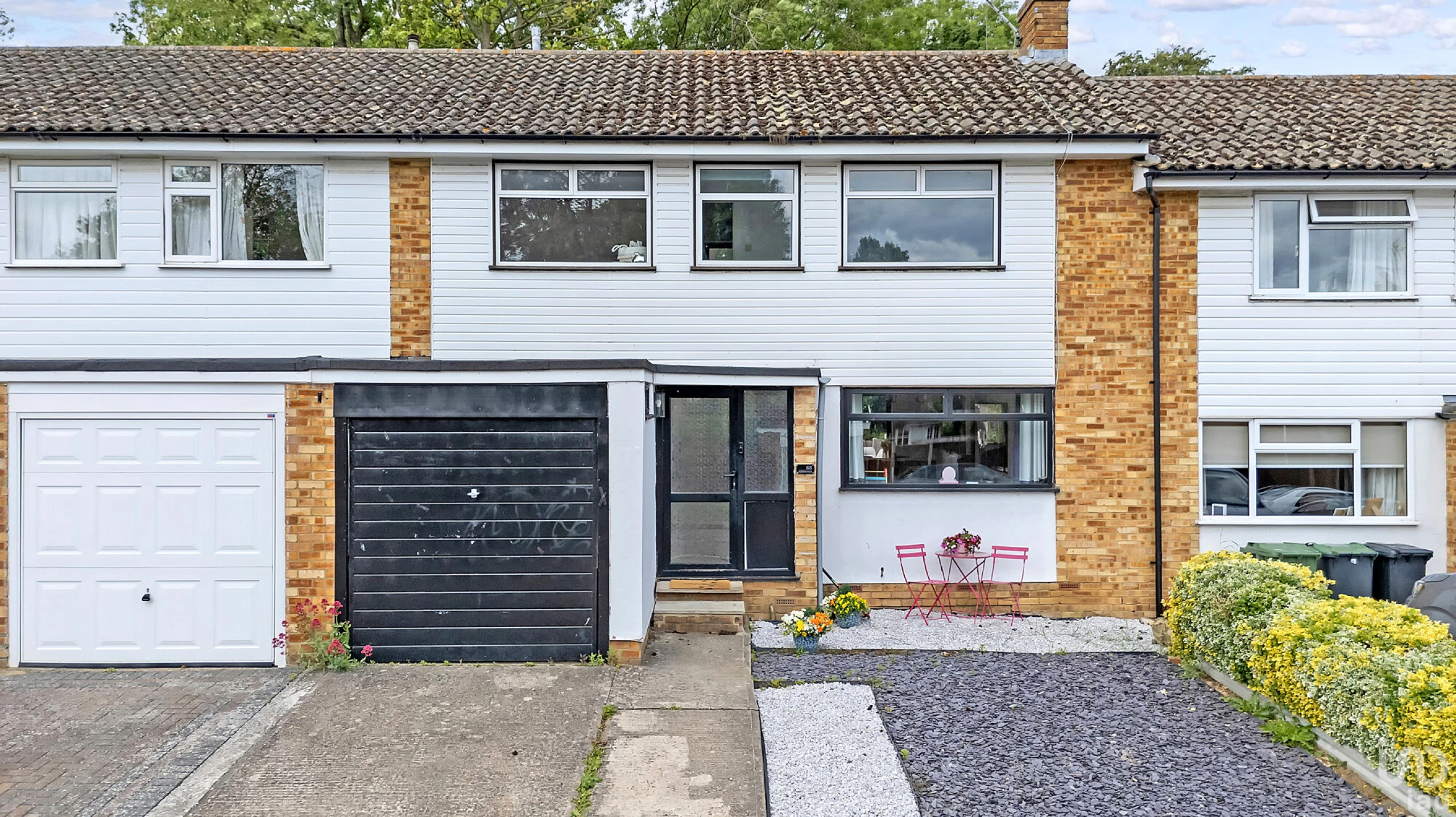 Property enquiry form background image