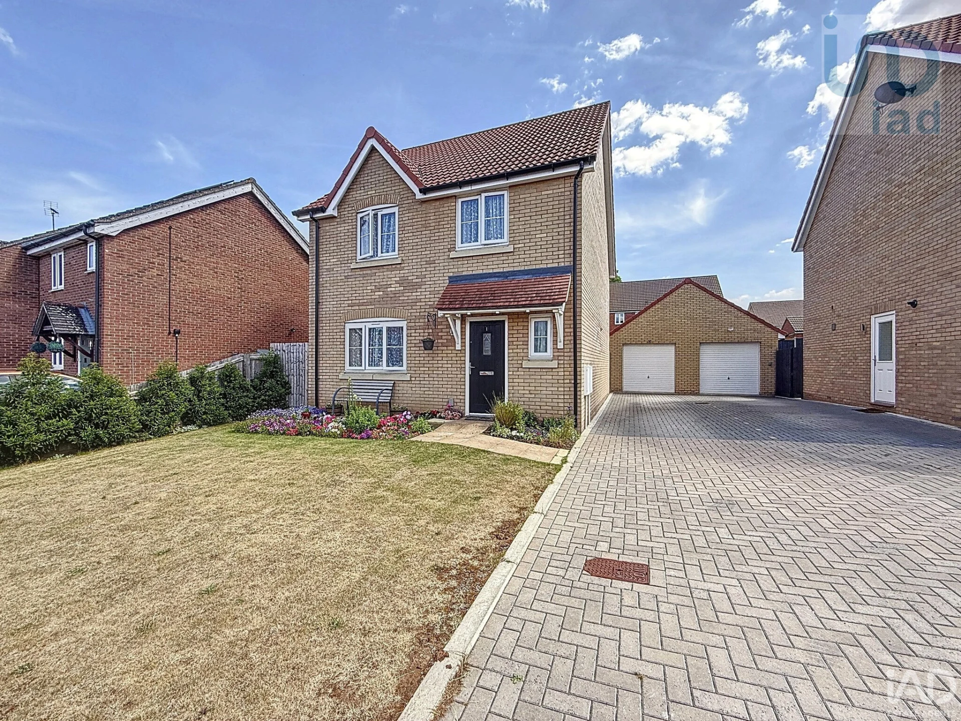 Property enquiry form background image