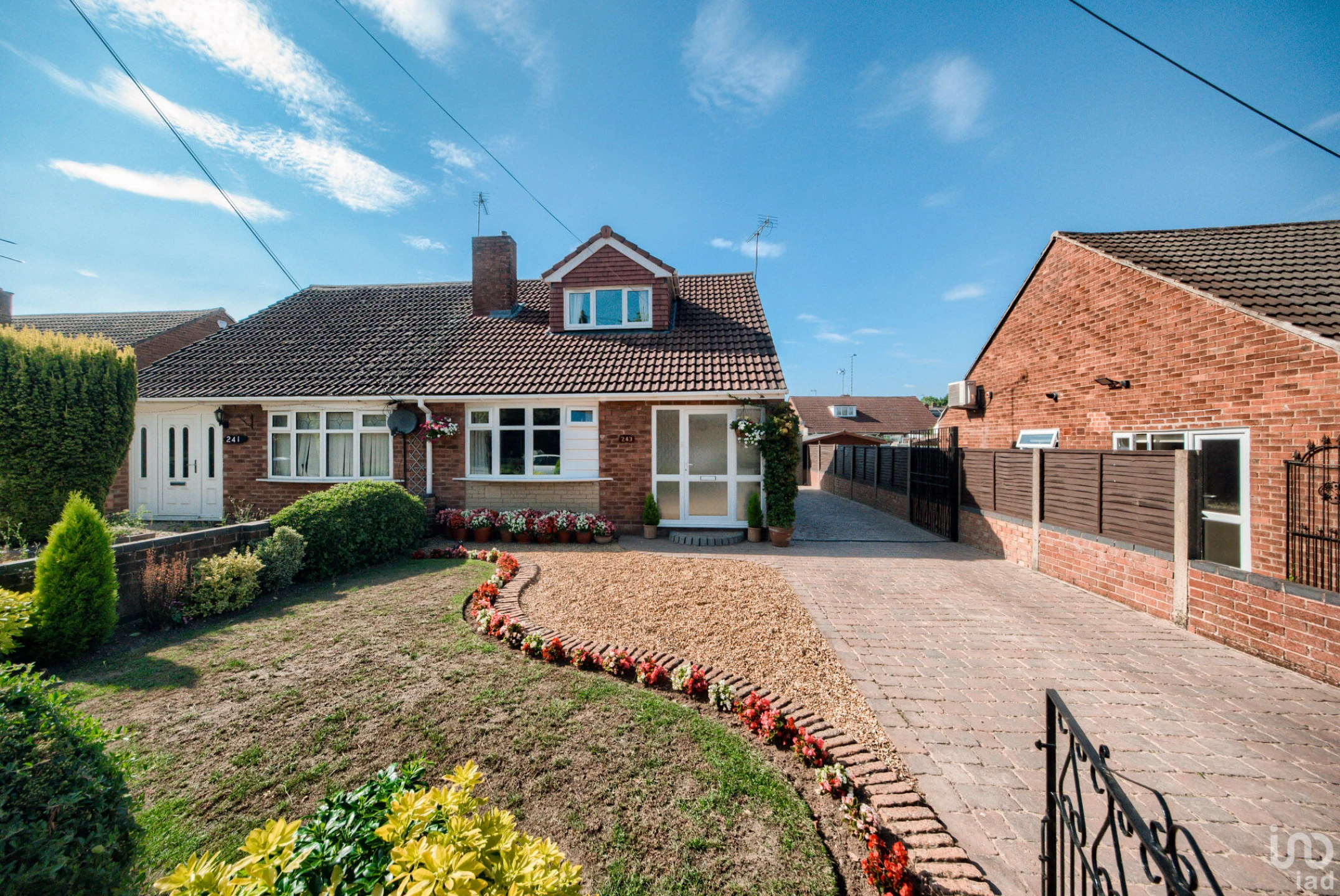 Property enquiry form background image