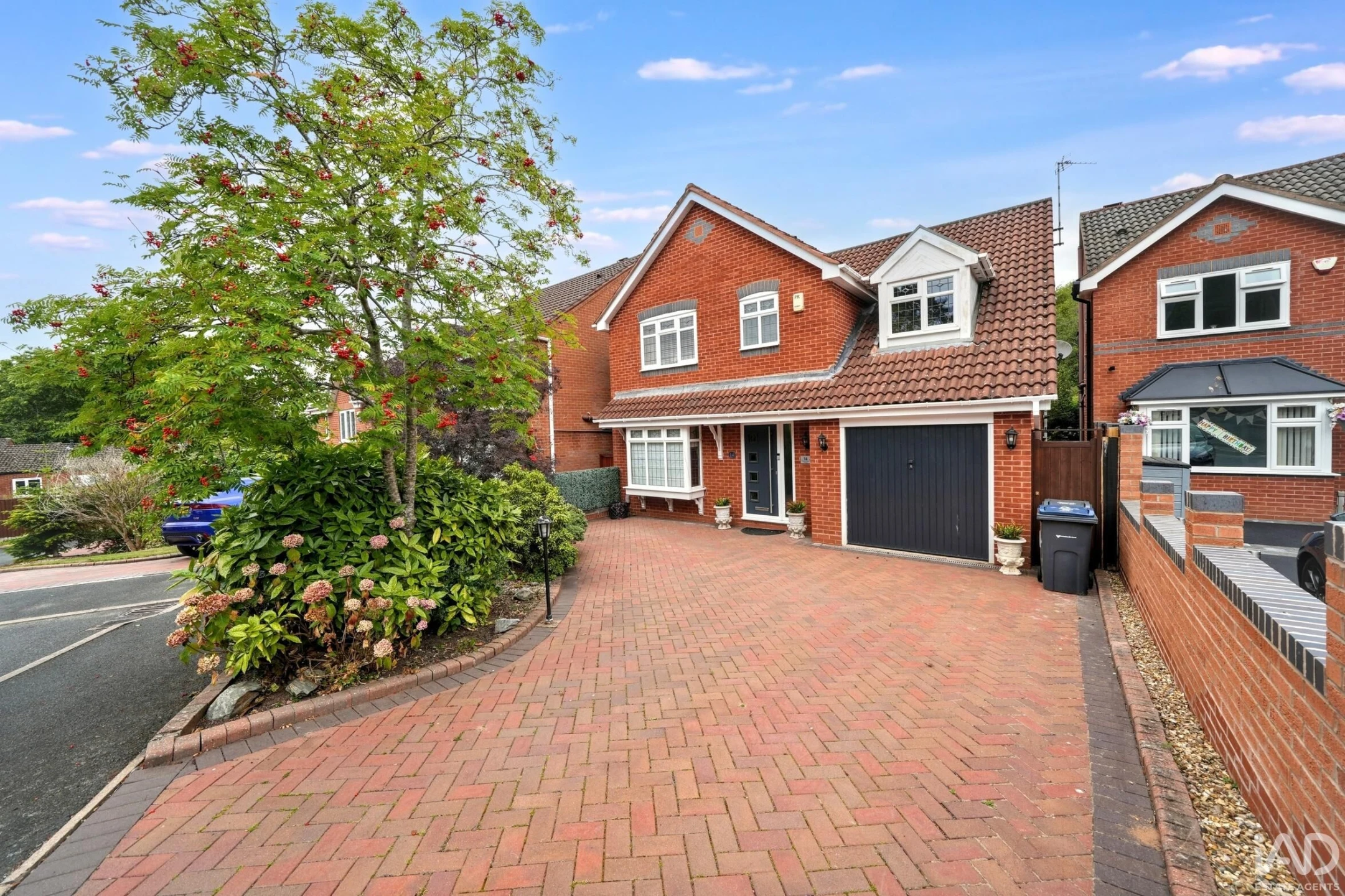 Property enquiry form background image