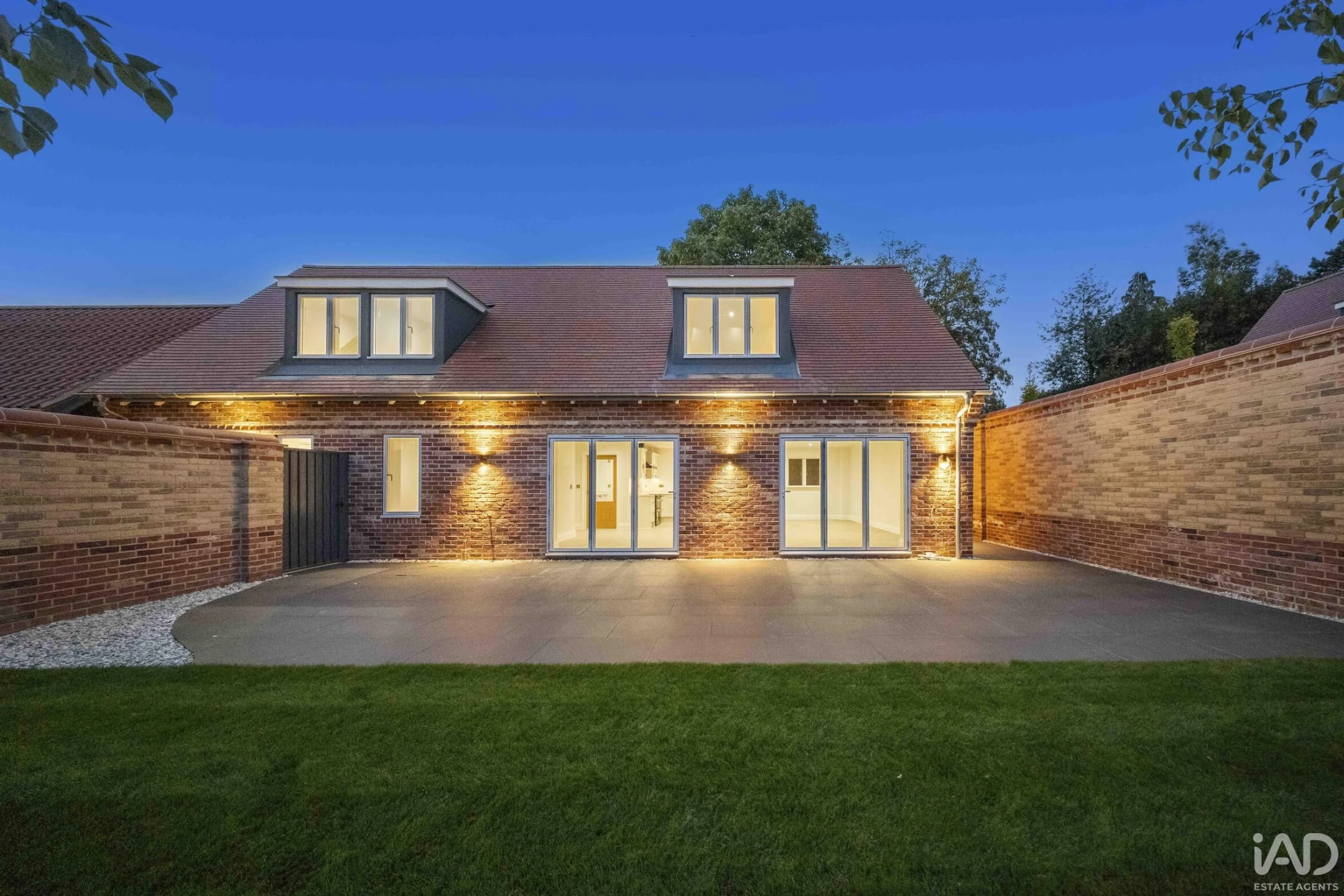 Property enquiry form background image