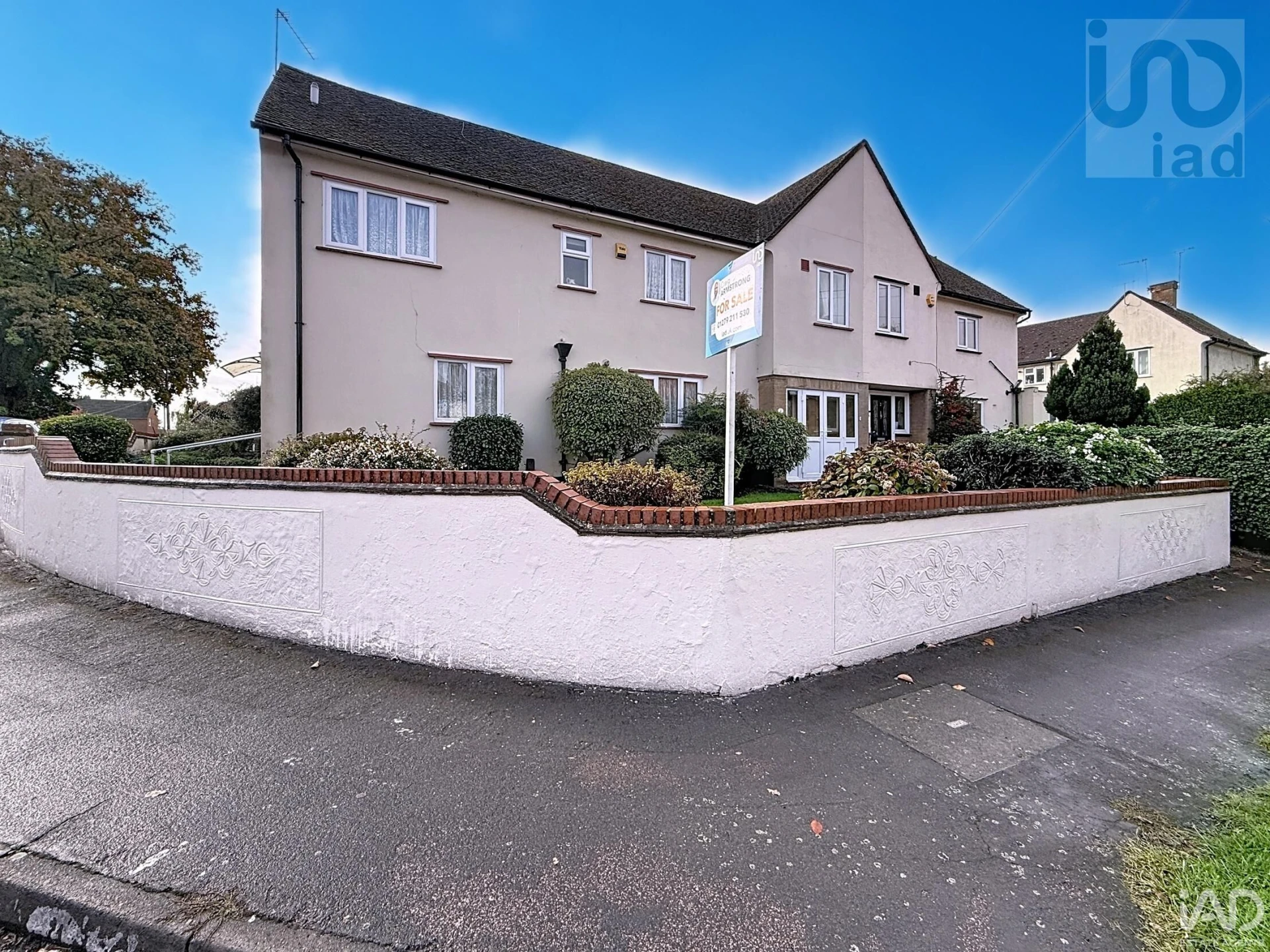 Property enquiry form background image