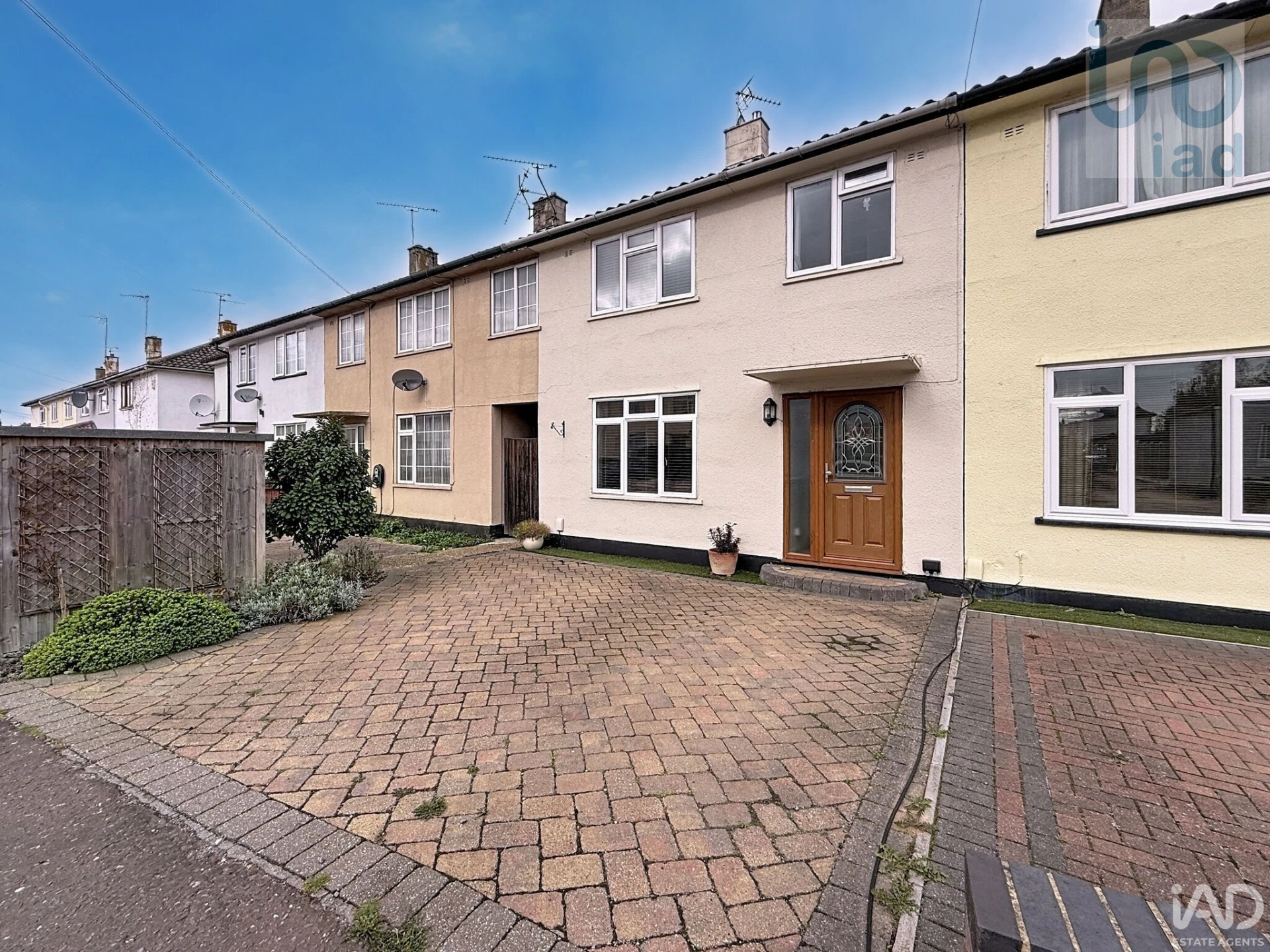 Property enquiry form background image