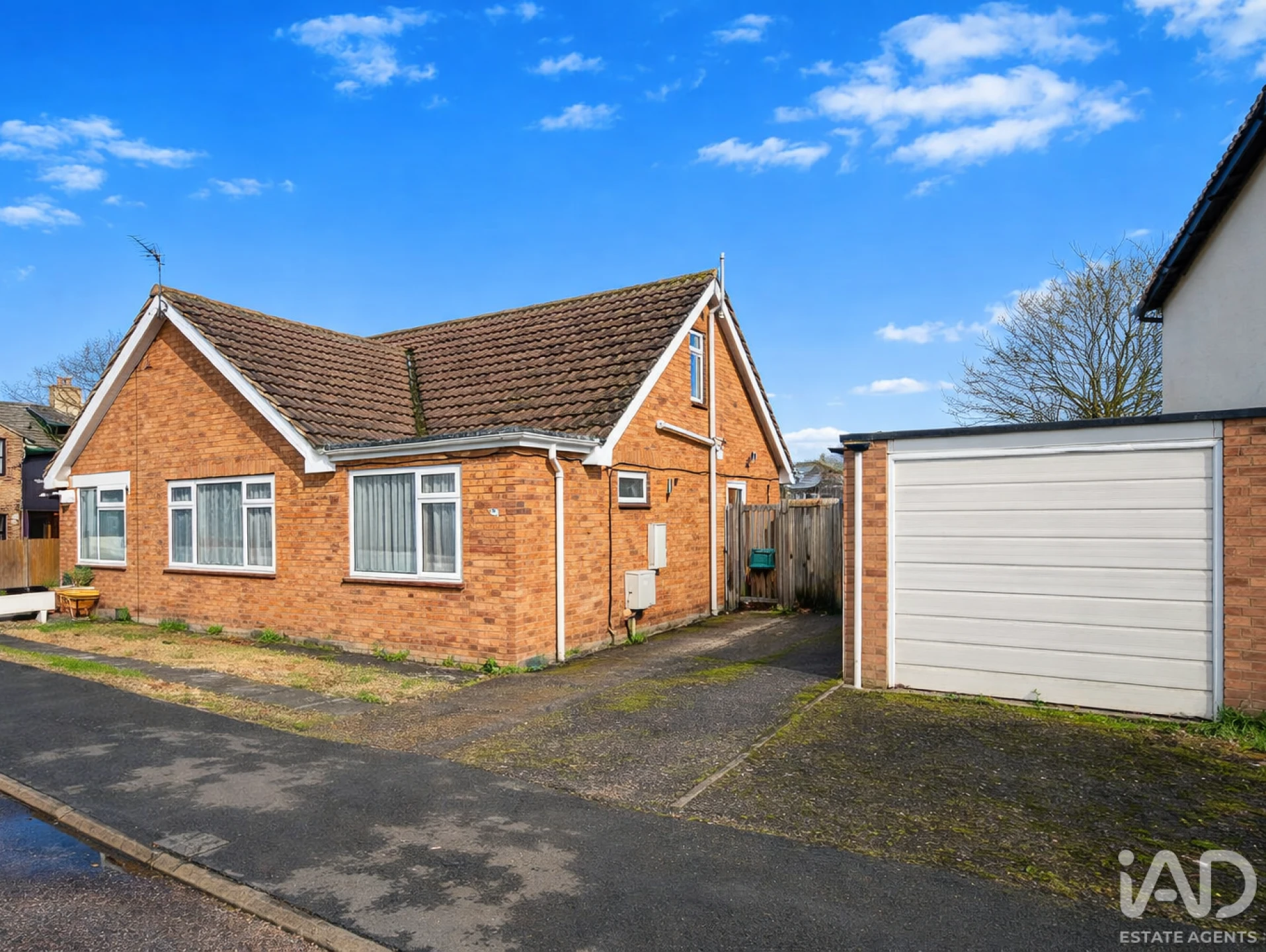 Property enquiry form background image