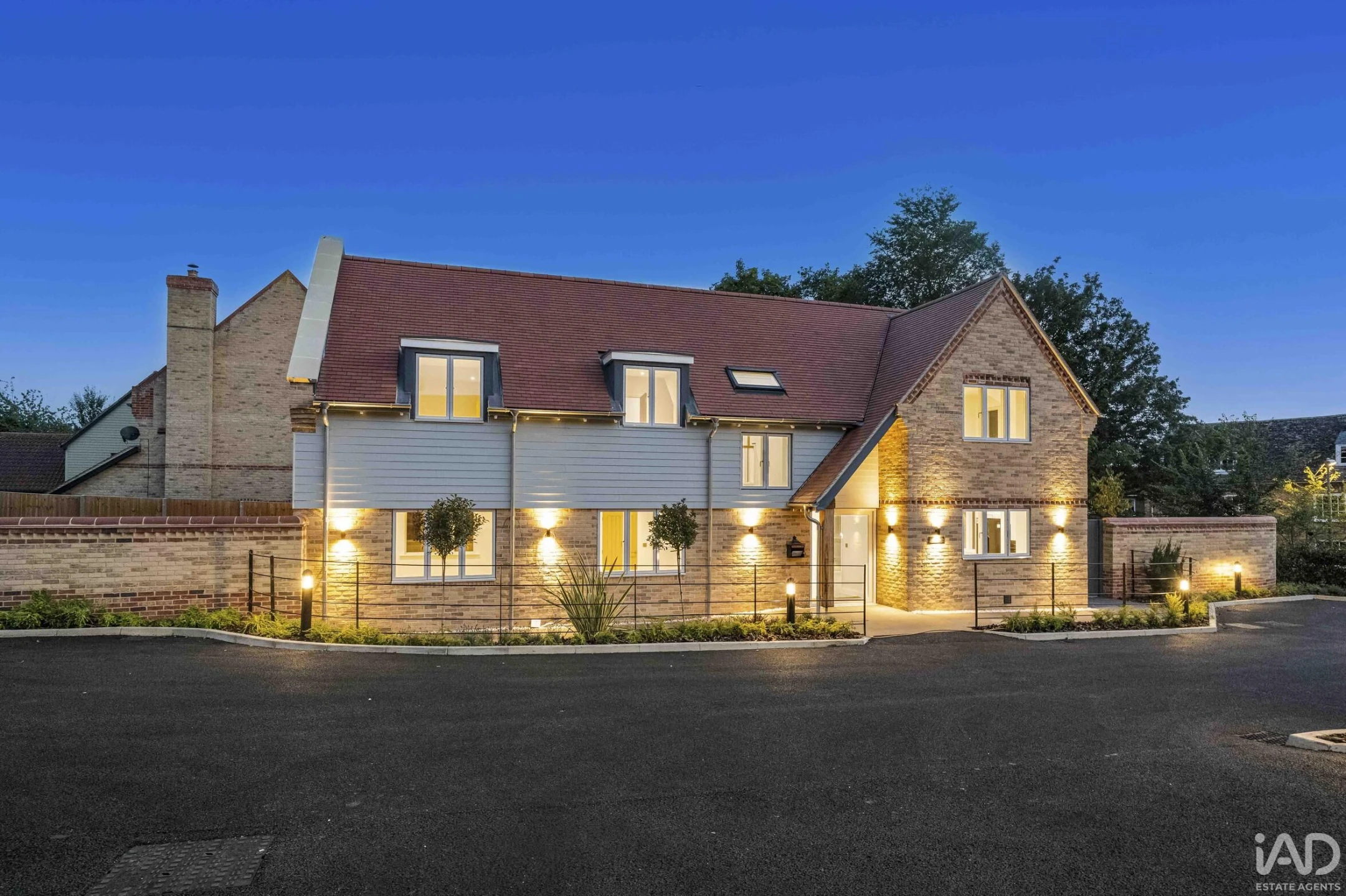 Property enquiry form background image