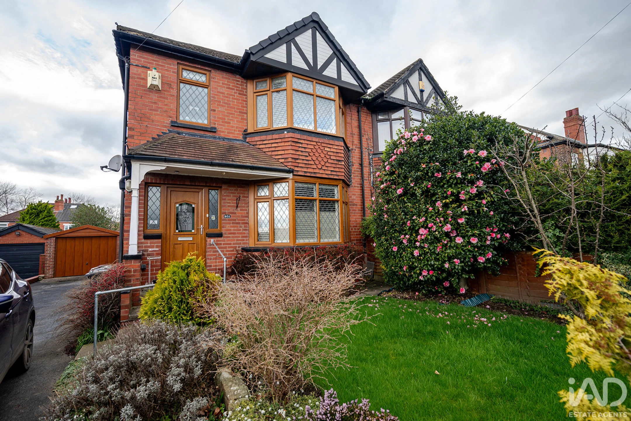 Property enquiry form background image