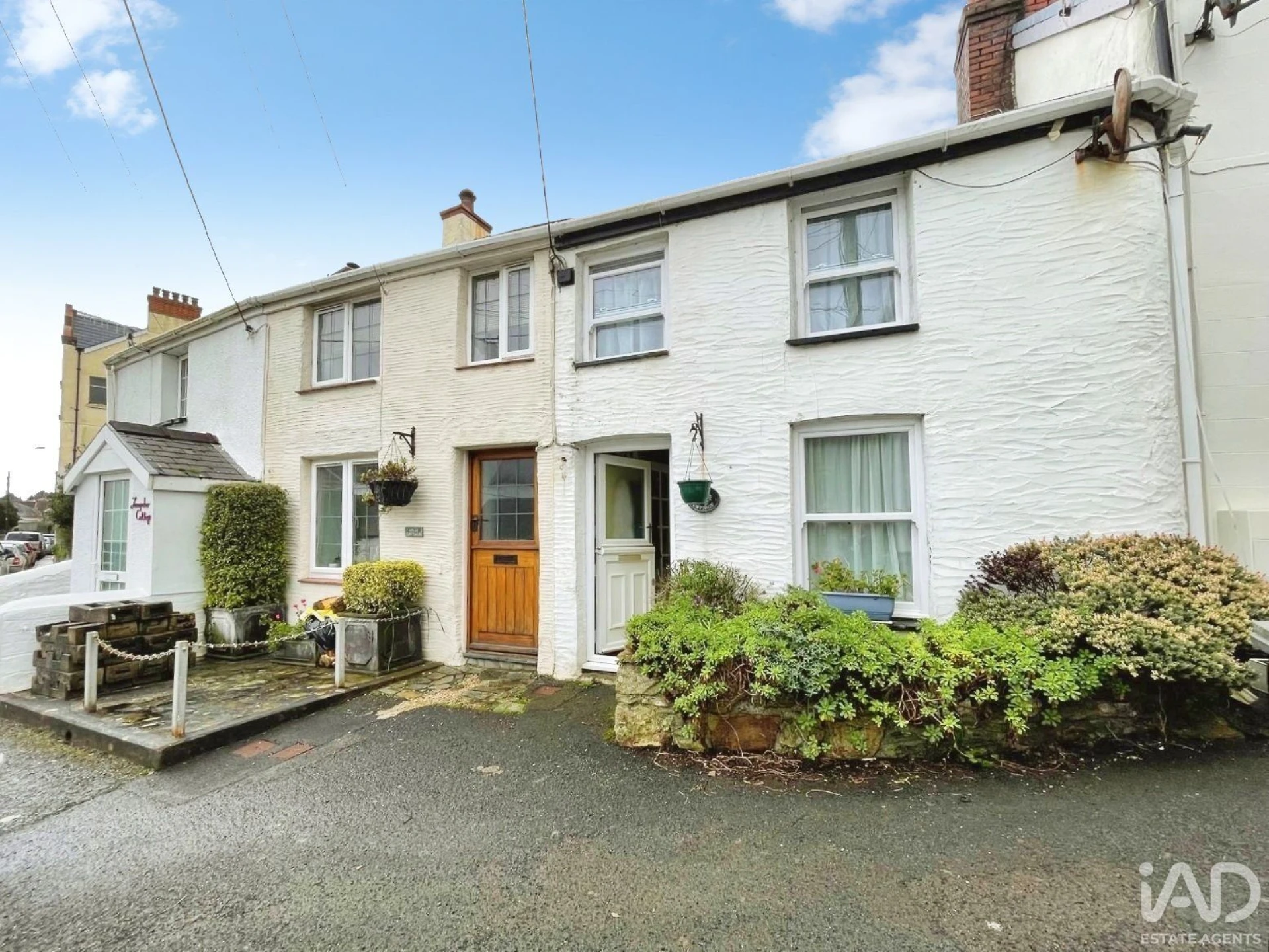 Property enquiry form background image