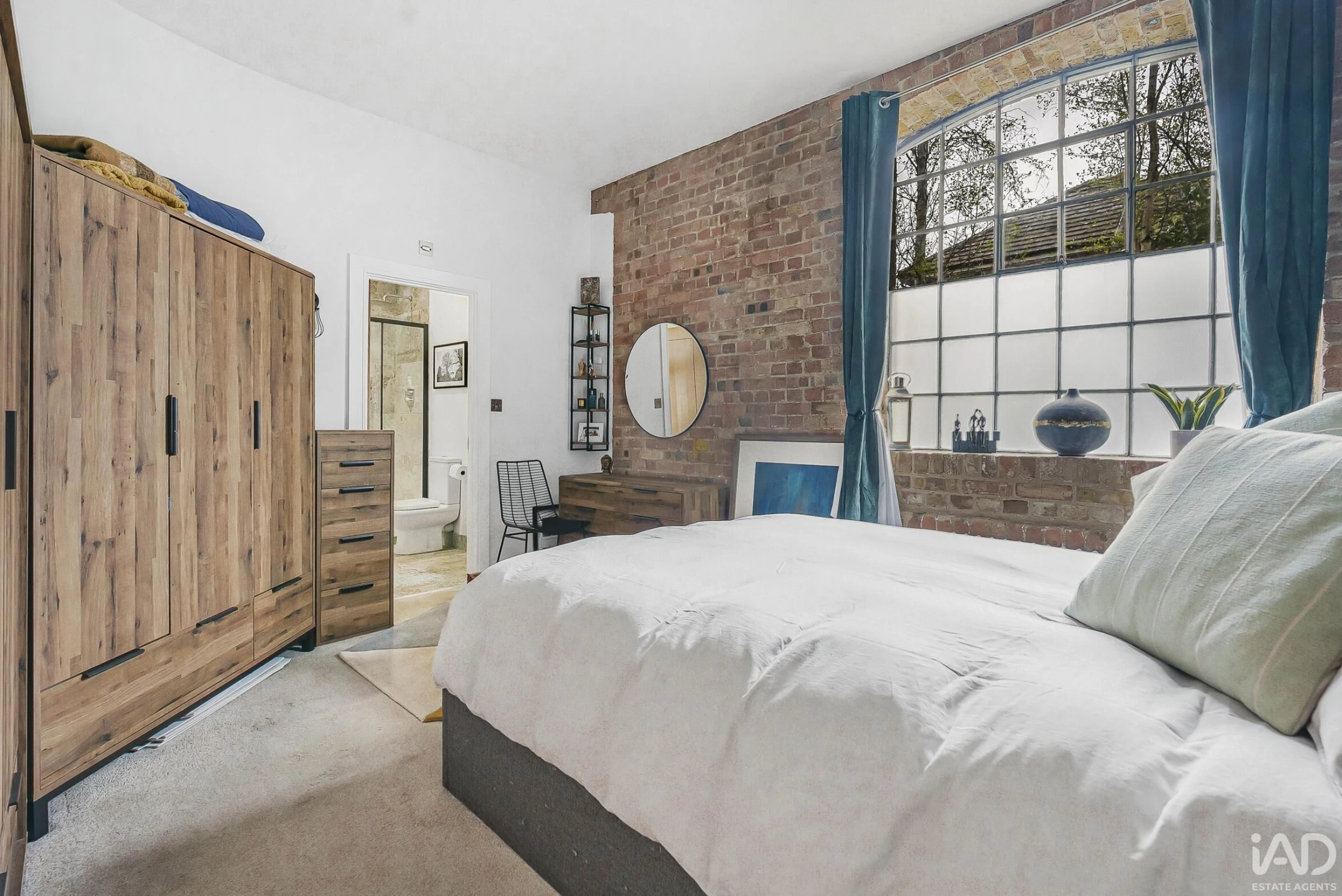 Property enquiry form background image