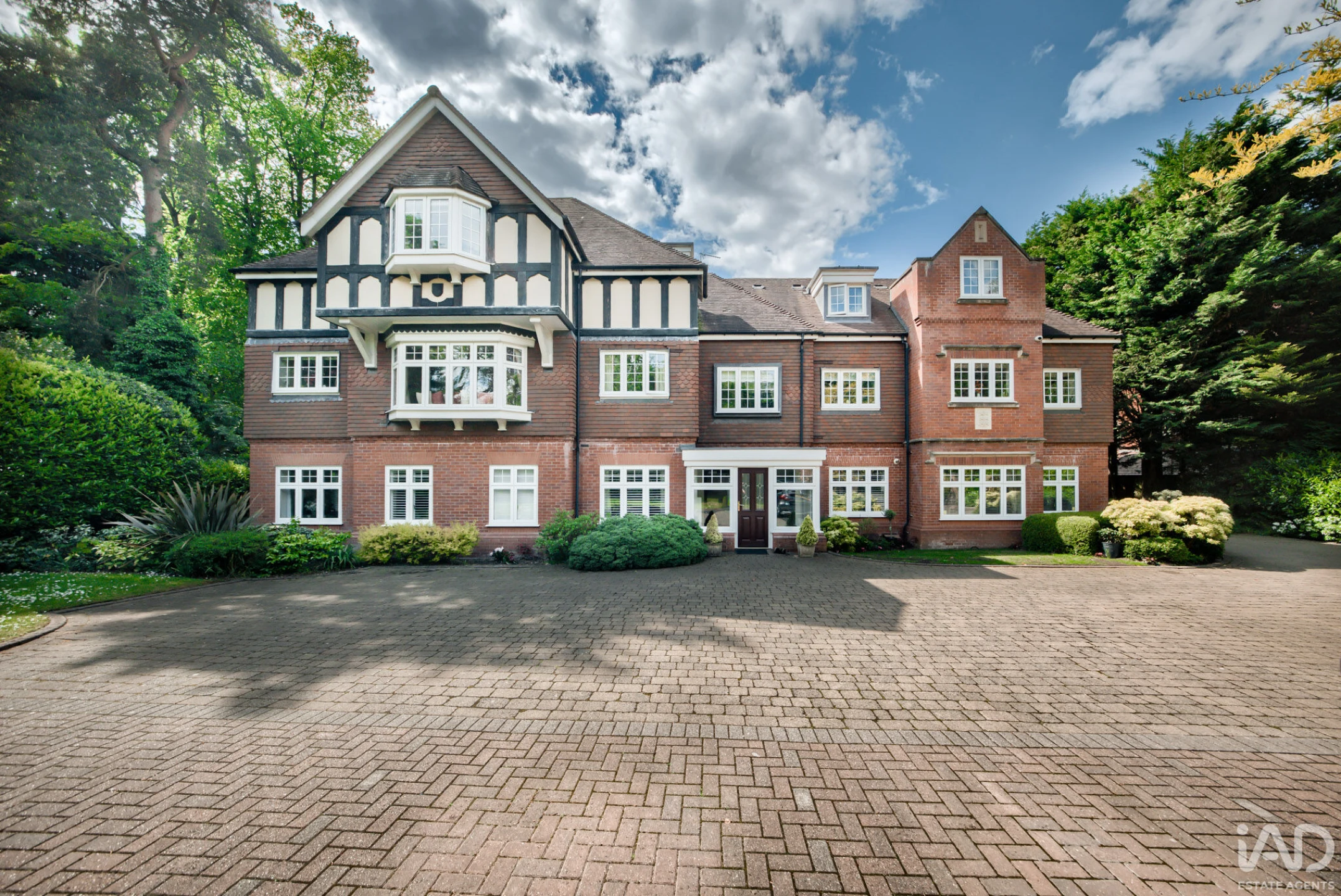 Property enquiry form background image