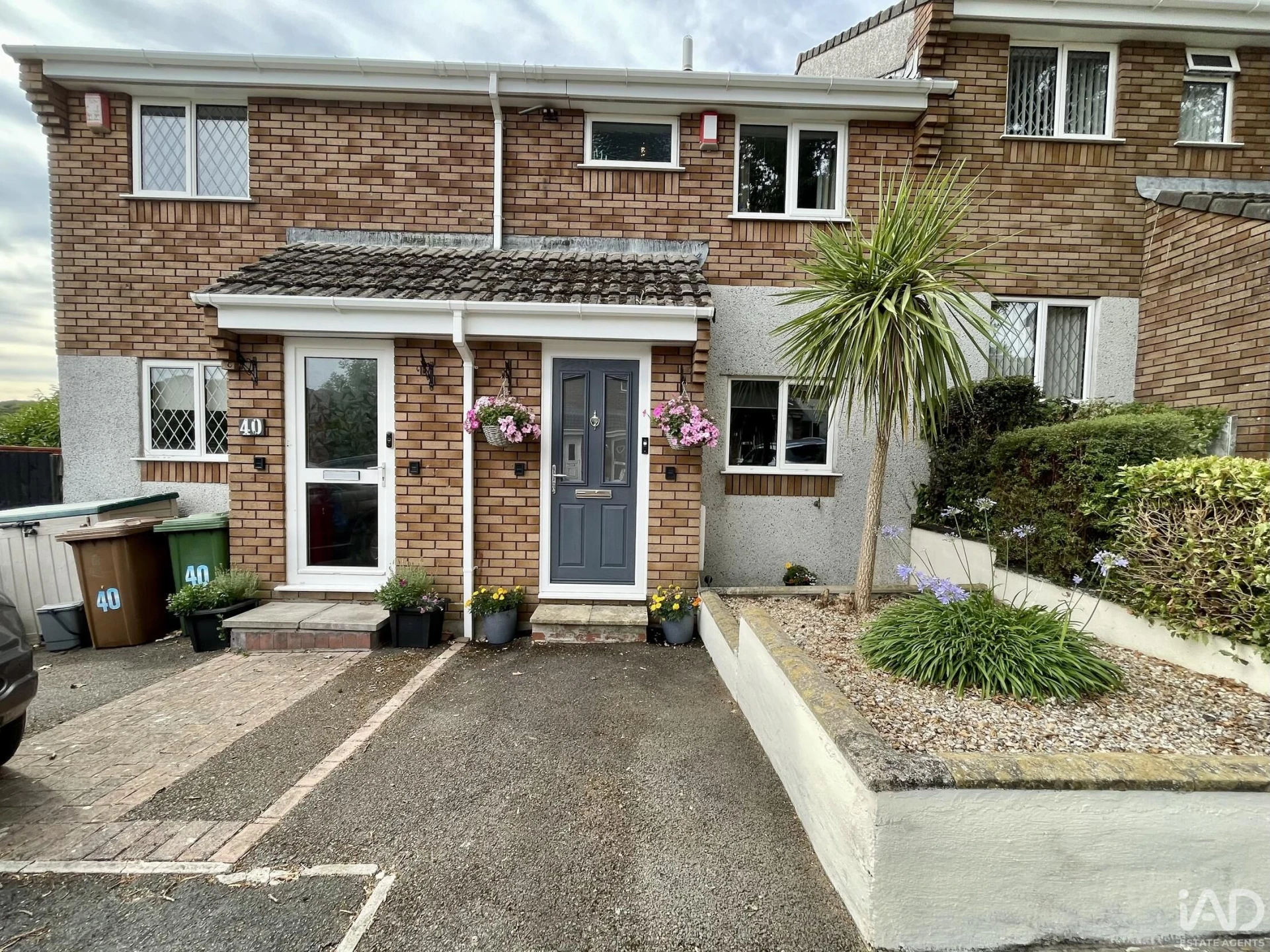 Property enquiry form background image