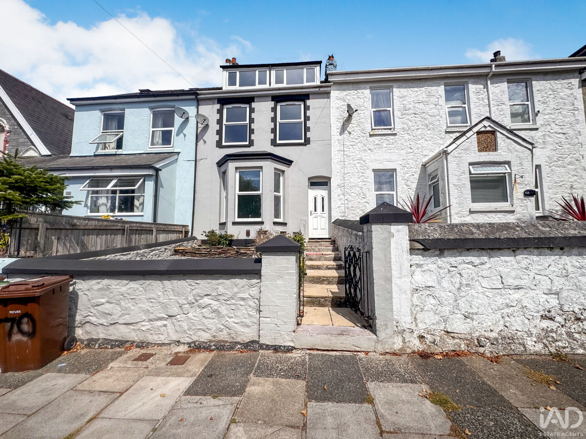 Property enquiry form background image