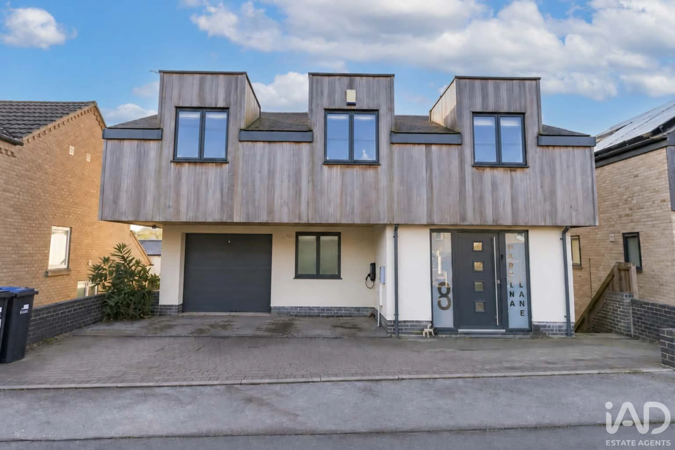 Listing image