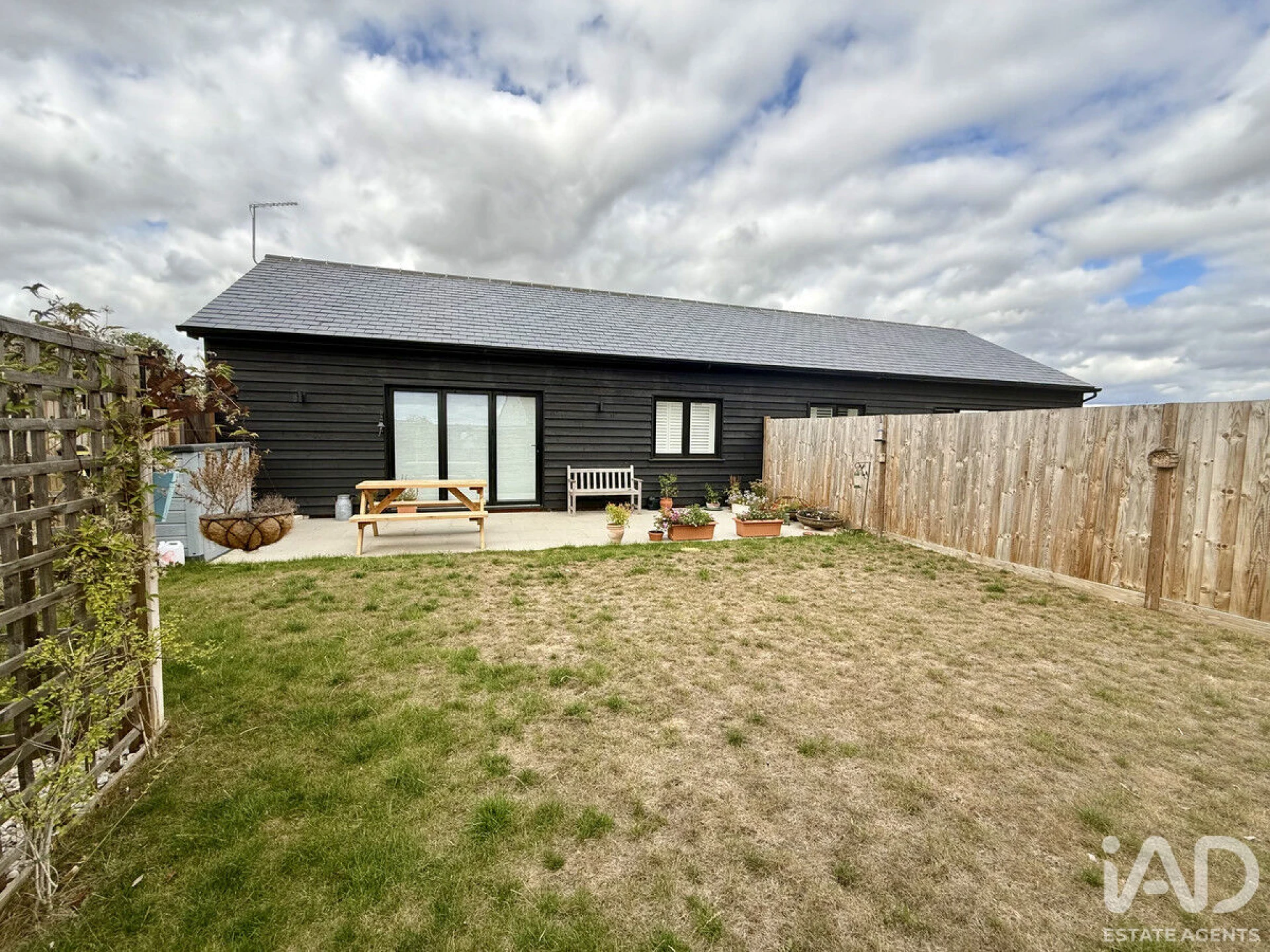 Property enquiry form background image