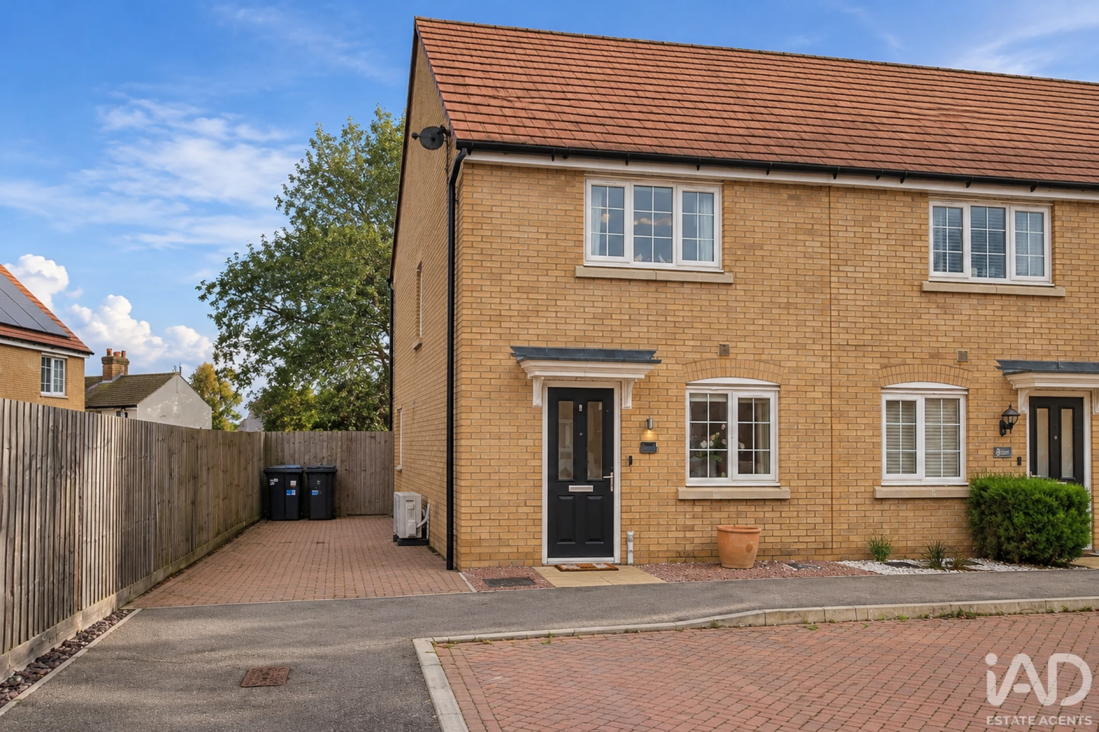 Property enquiry form background image