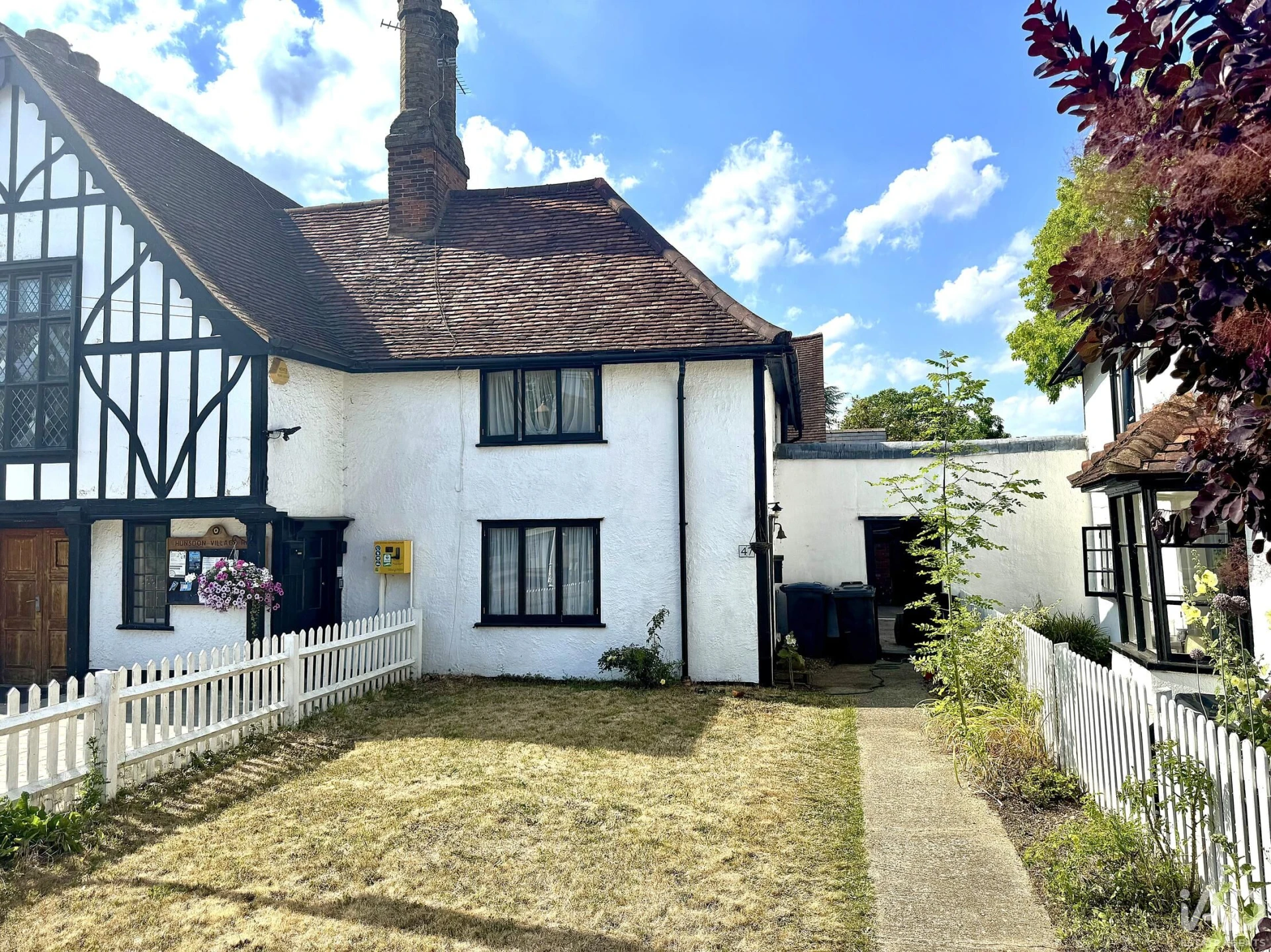 Property enquiry form background image