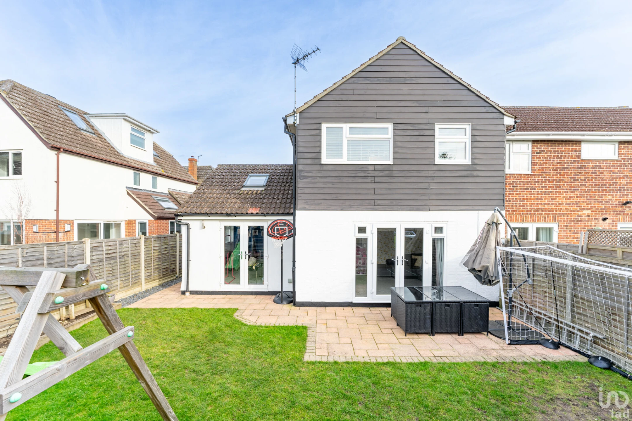 Property enquiry form background image