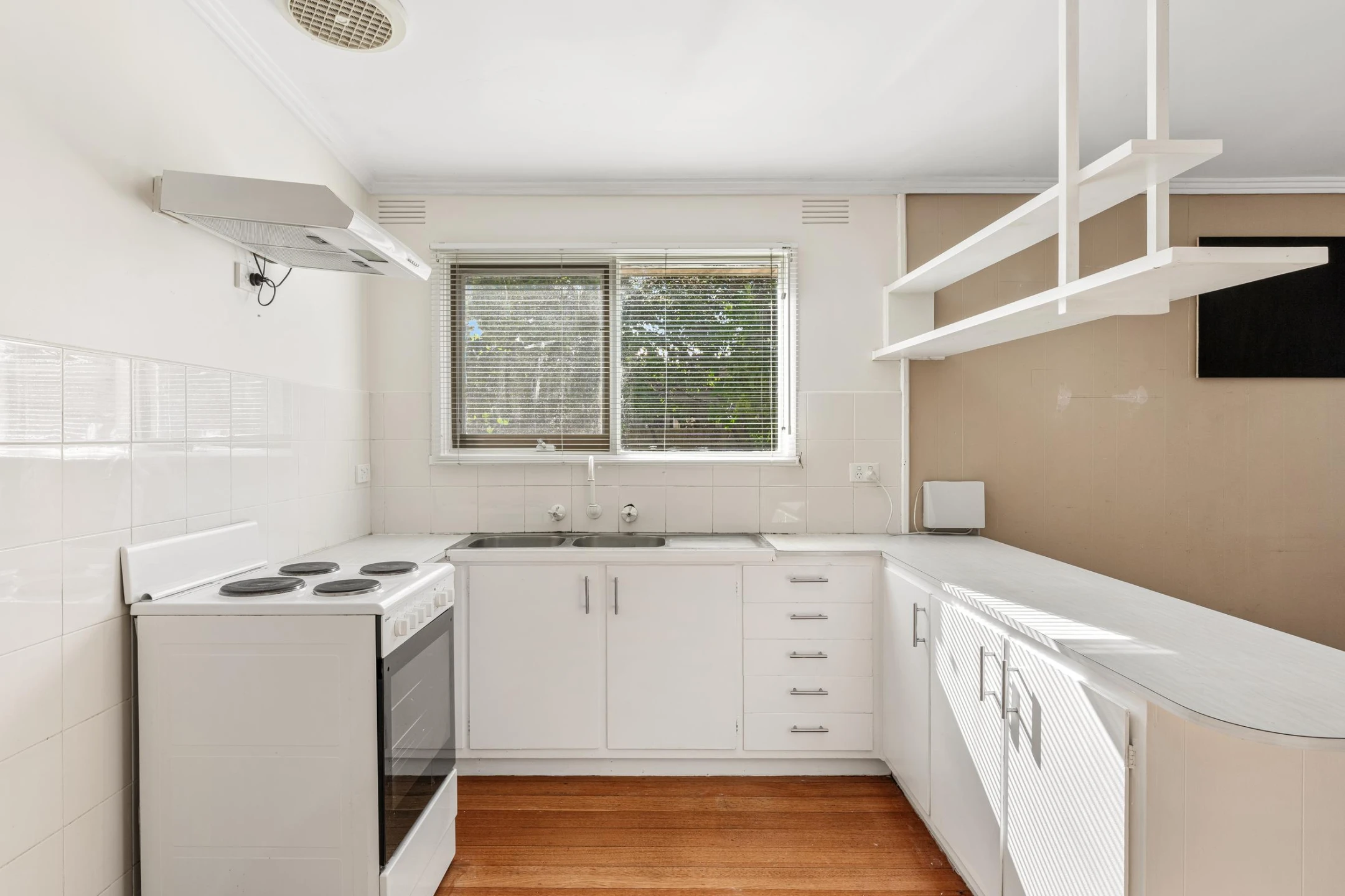 76 Seacombe Street, DROMANA VIC 3936, Dromana - Thumbnail 6