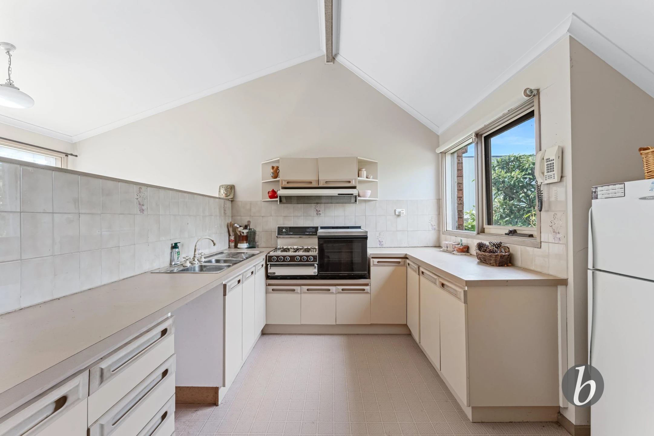 72 Nepean Highway, Dromana VIC 3936, Dromana - Thumbnail 5