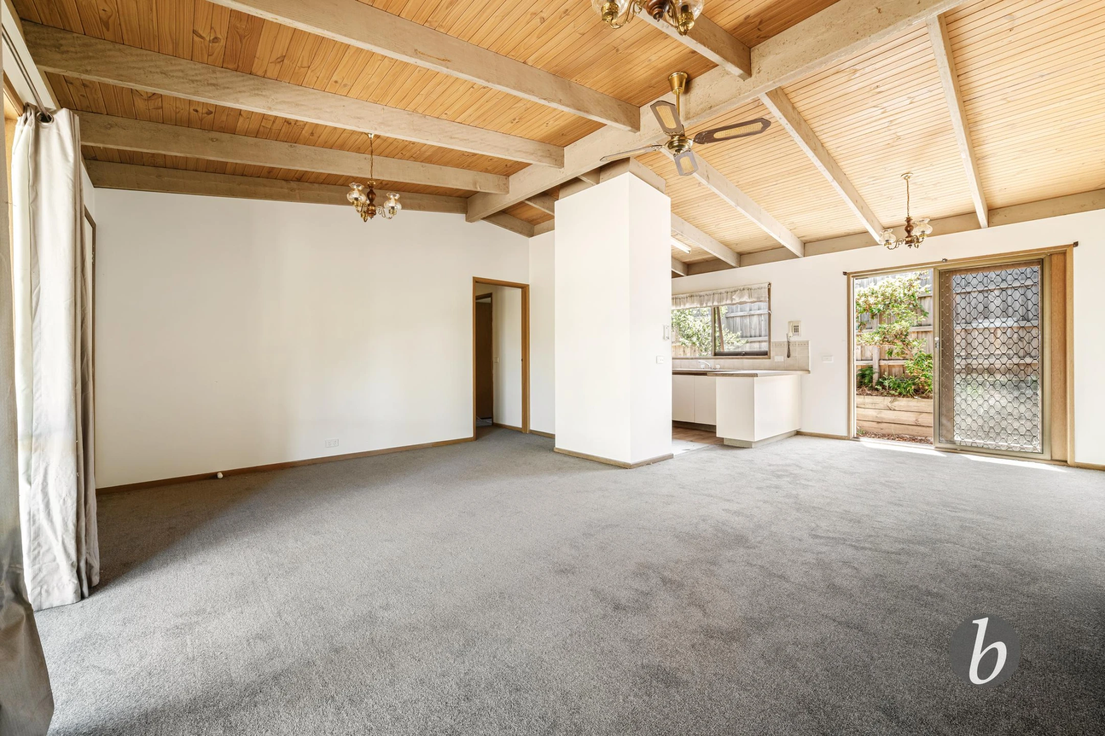 16 Burunda Road, Rosebud VIC 3939, Rosebud - Thumbnail 2